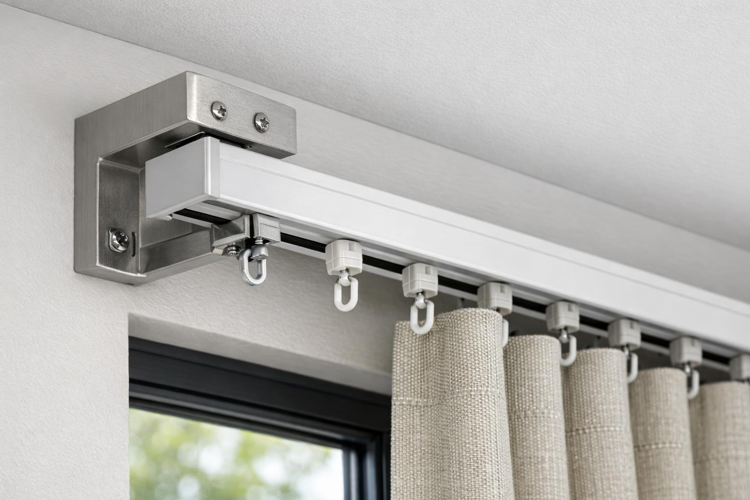 The curtain rails and curtain rails offer a stable and reliable ...