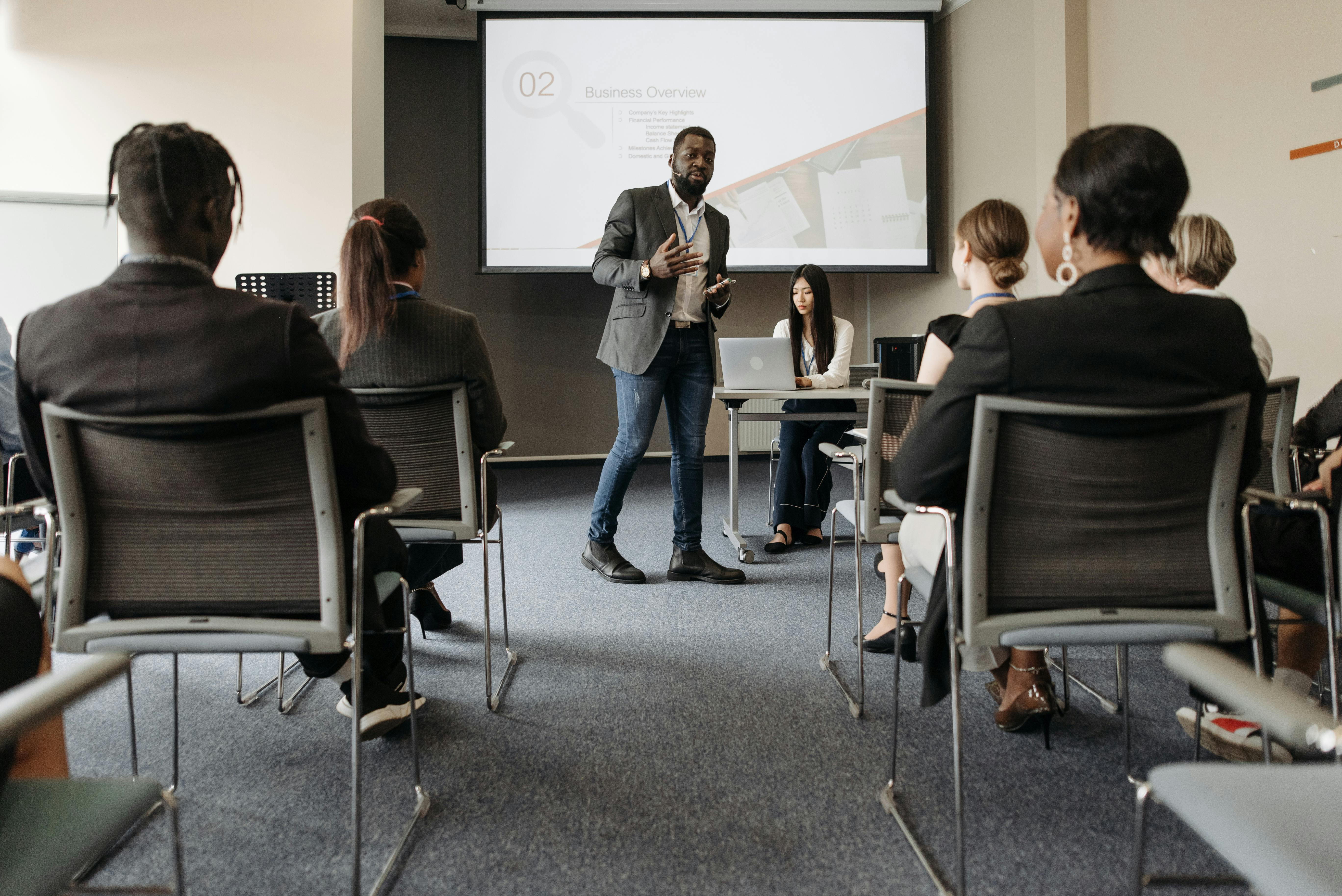 Entrepreneurship training  is a practical way for companies and teams that want to improve their organisation, strengthen management and increase sales and cust