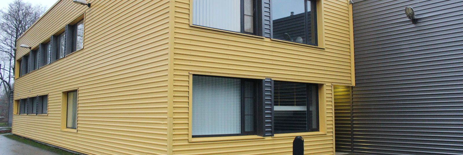 PROFIT REAL ESTATE meeskond on tihedalt seotud ärikinnisvara valdkonnaga ning meie kogemuste pagas on rikkalik. Meie eksperdid tunnevad kinnisvaraturu nüansse j