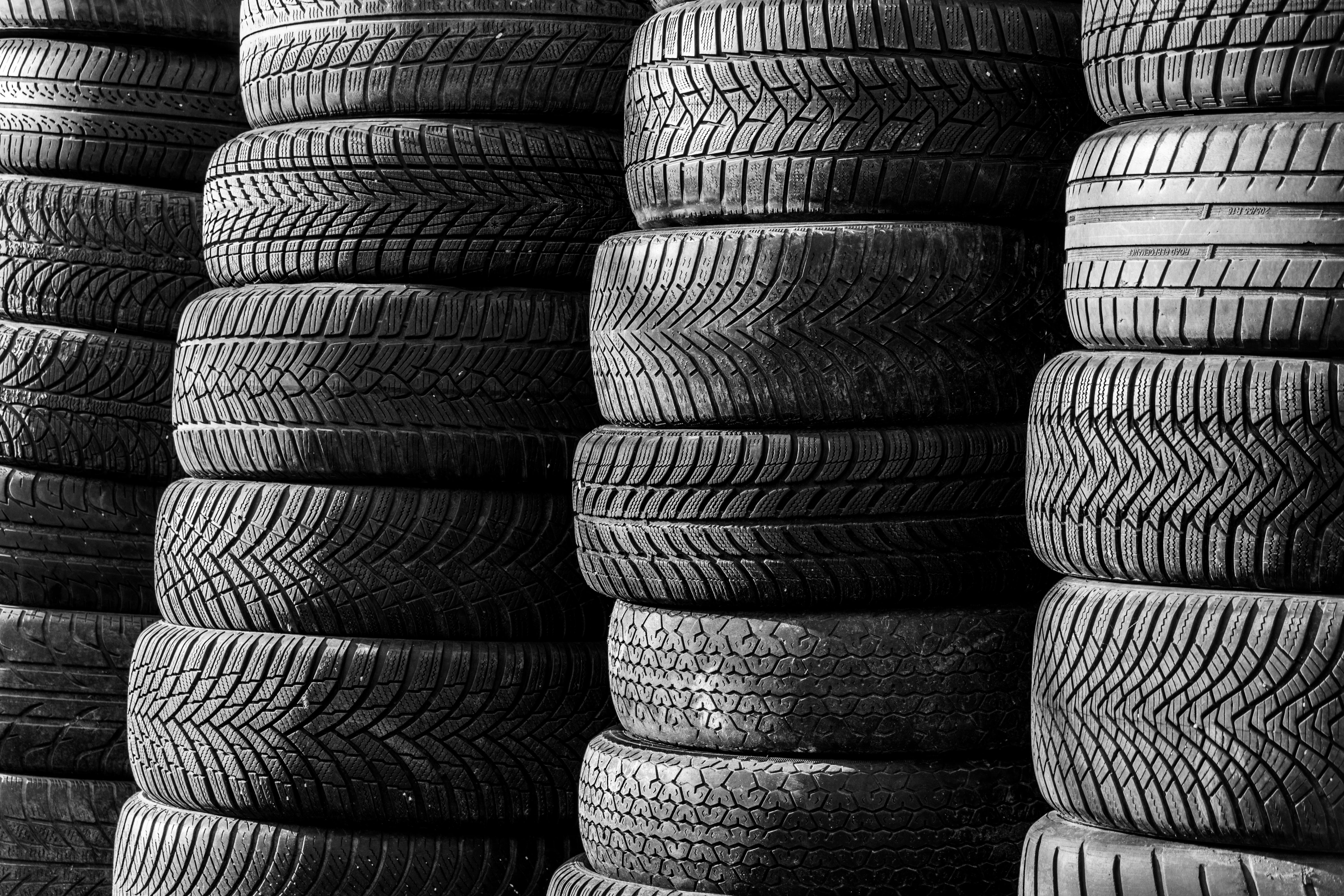 Simple and convenient way to find exactly suitable tyres.  E‐shop offers a wide range of tyres and measurements for passenger cars, SUVs and vans in order to en