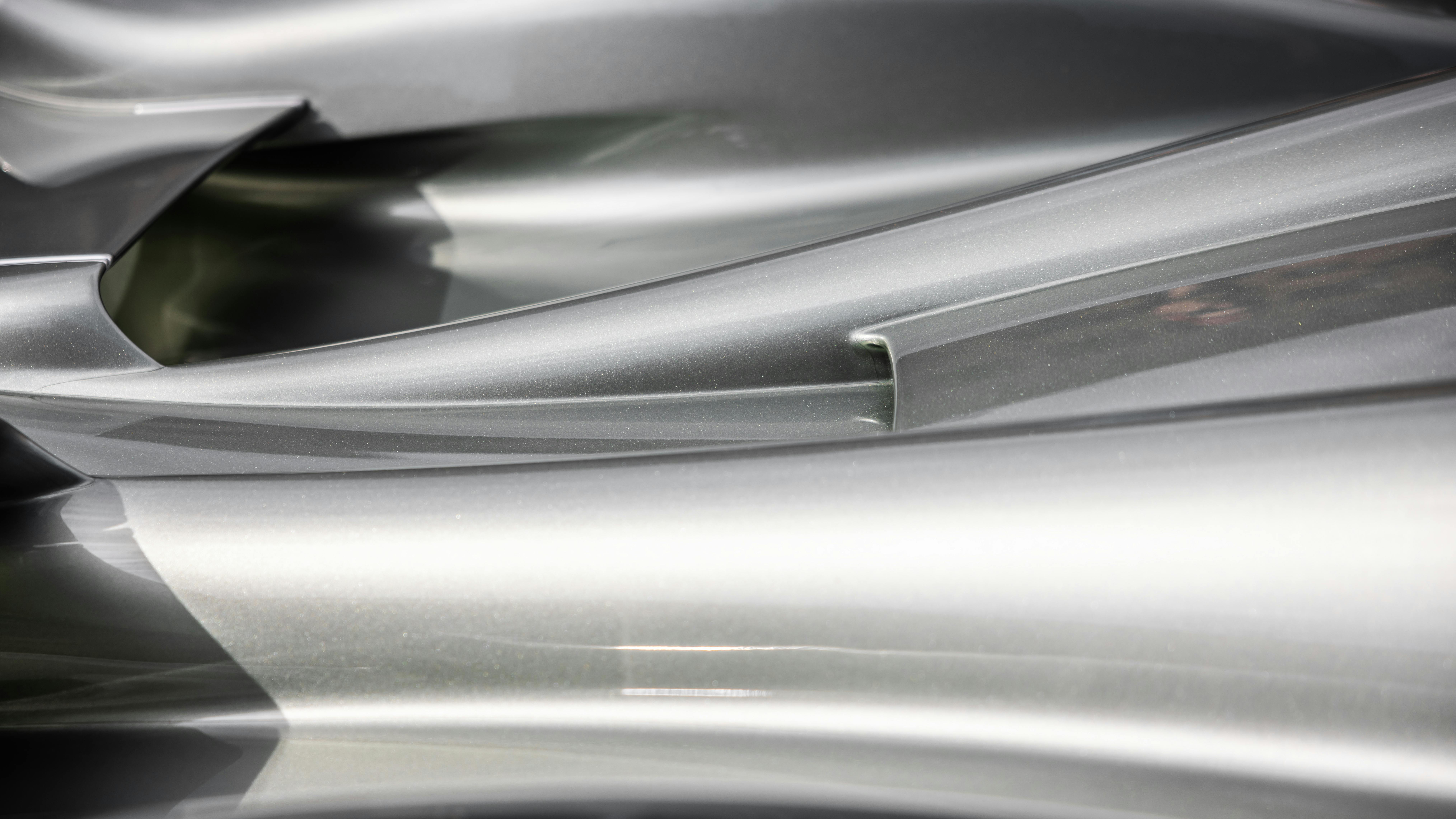 Regular  plastic finishing   gives each detail a cleaner look, a better sense and a more professional end result. While precision, aesthetics and high-quality p
