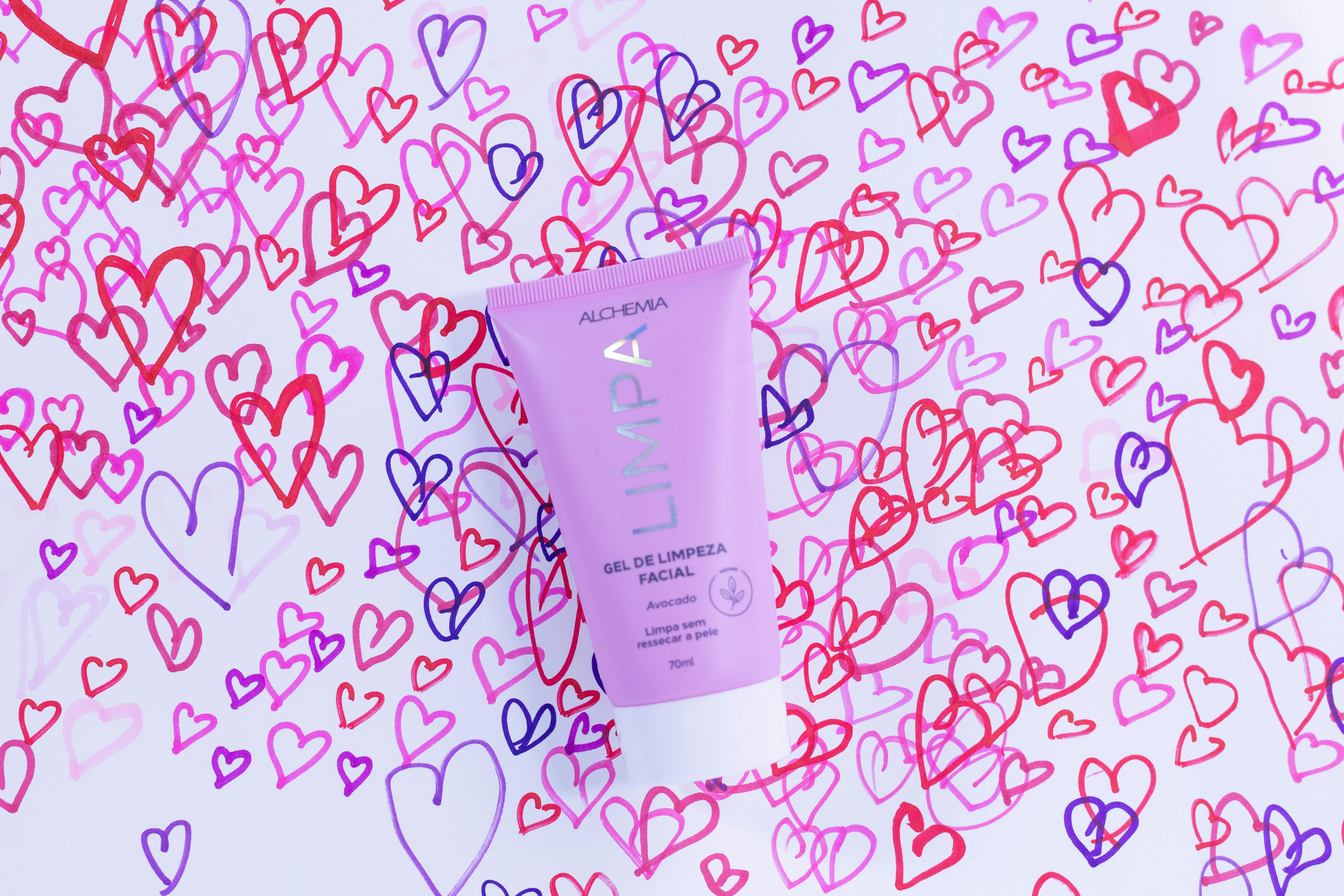 Guava facial gel 150ml: delicate cleaning, fresh beauty     Guava  natural fruit extracts meet with a delicate formulation to provide effective but delicate fac