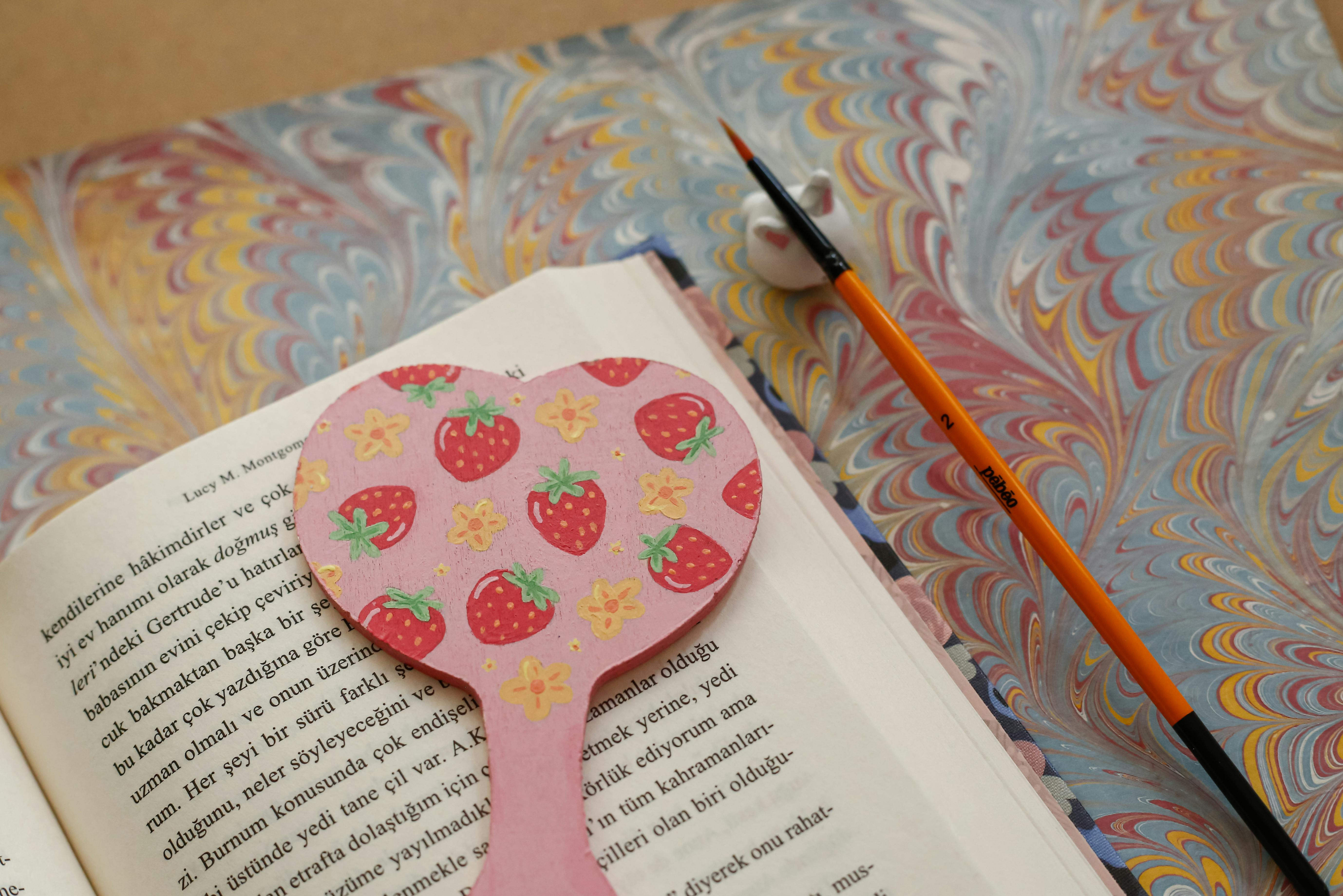 Handbooks  combine meaningful reading and practical learning into one of the valuable experiences. These publications are suitable both for those who want to di