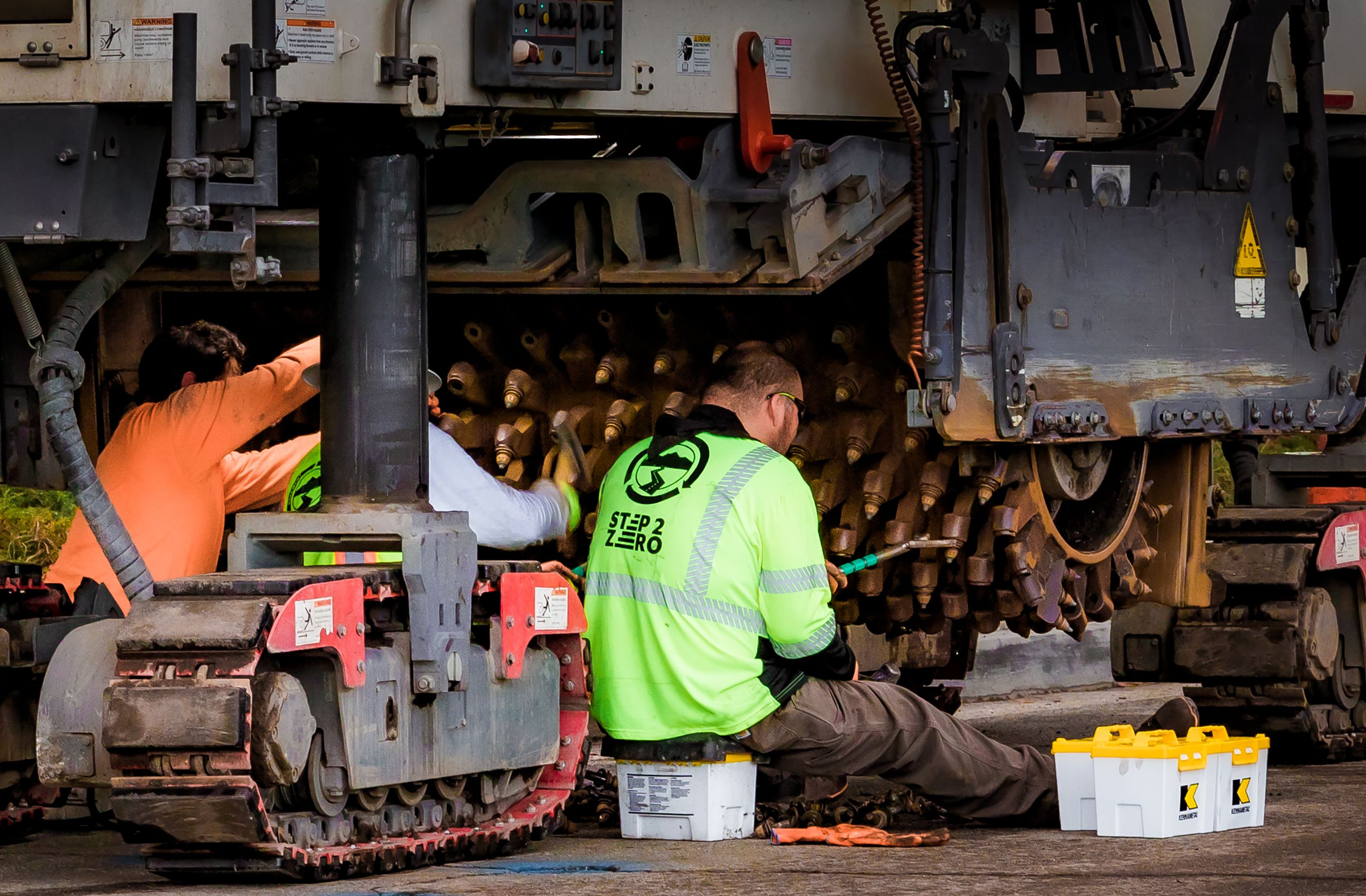 The reliability of heavy equipment is the basis for the success ...
