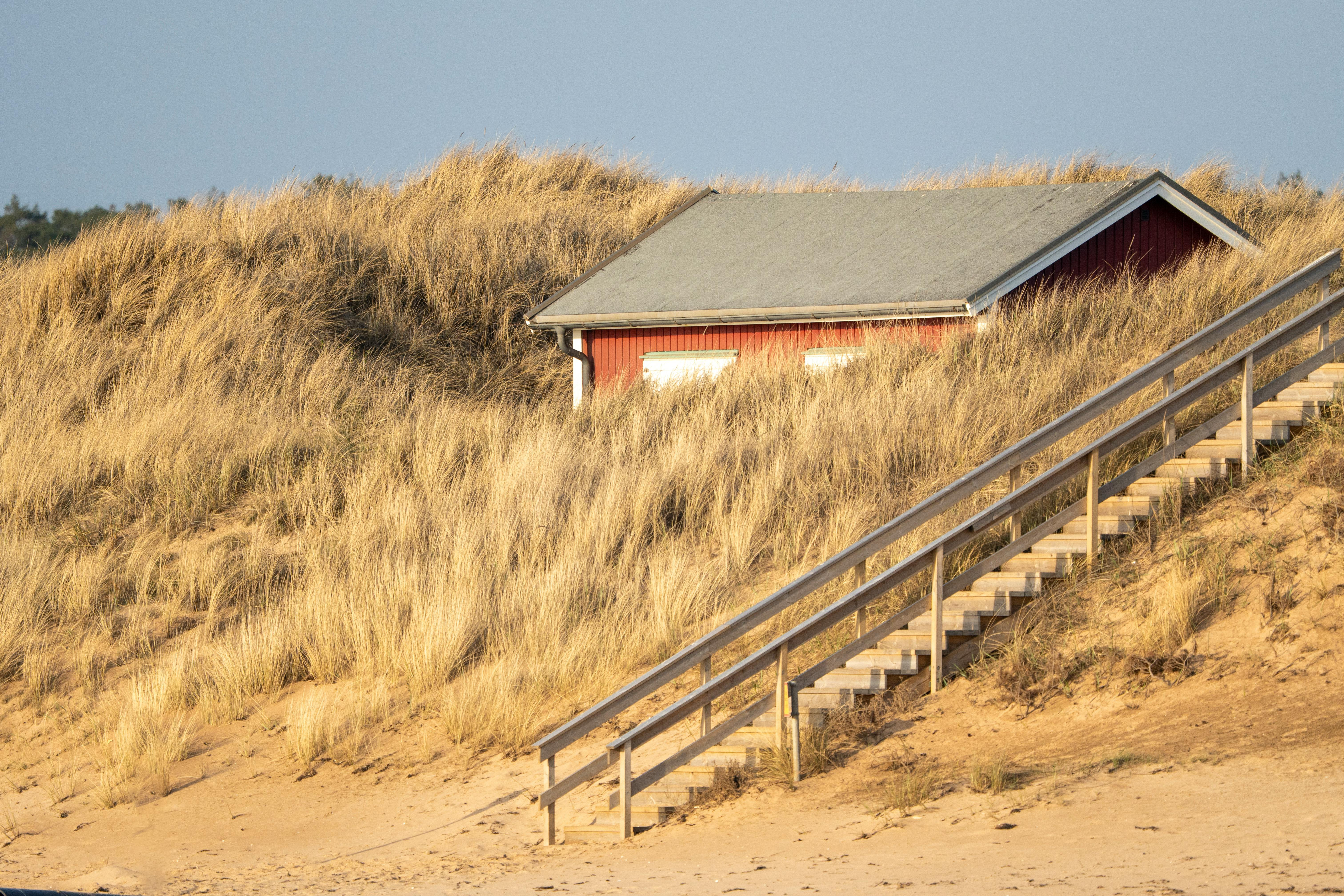 Hiumaa cottage  offers cosy and private accommodation only for a walk from the beach and the forest, making every visit to the island easy and unconcerned. The 