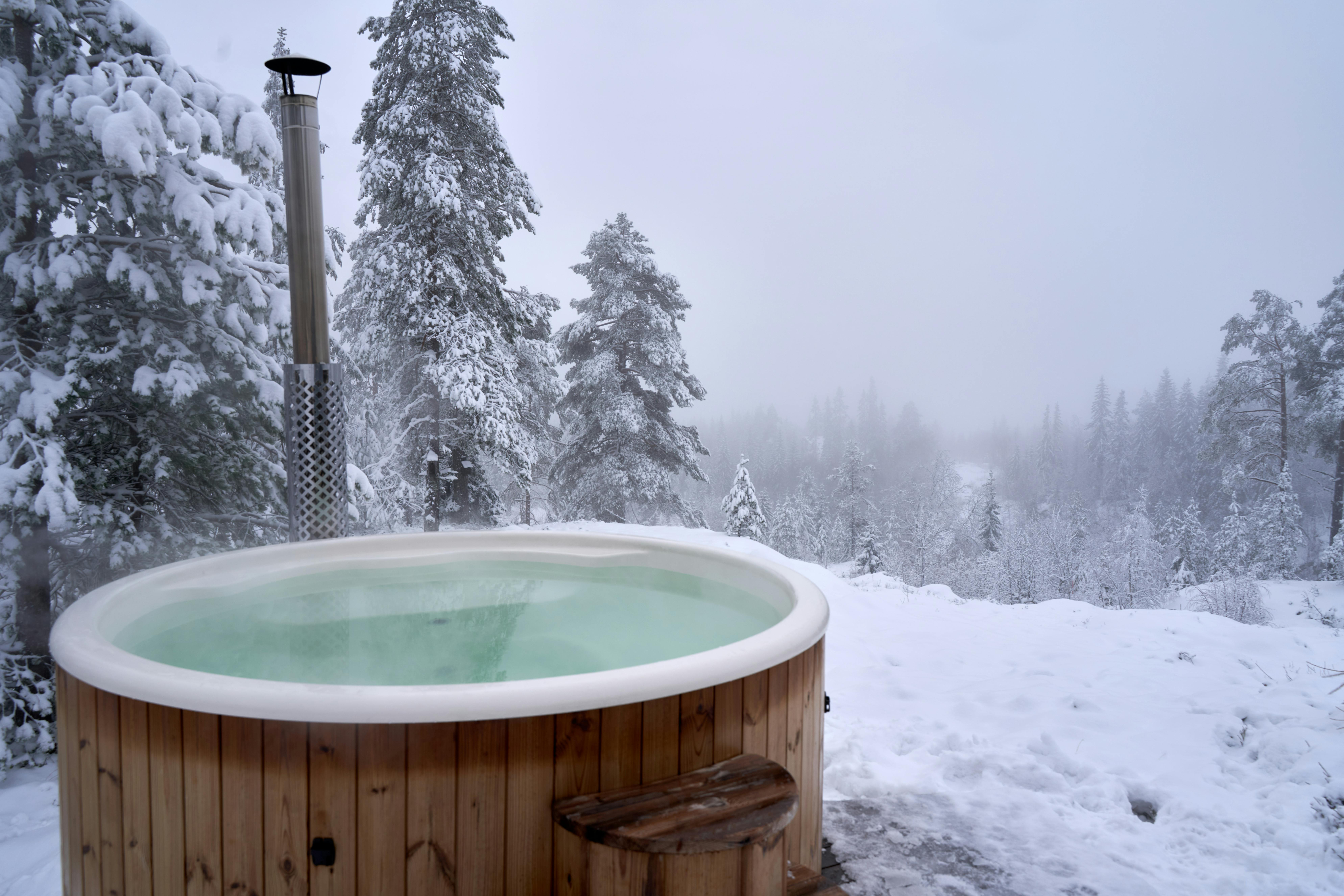 Natural relaxation in Hiiumaa rhythm     Hiiumaa saunas  bring the smell of the beach and hot sauna experience directly to the location: wood-fired bubble baths