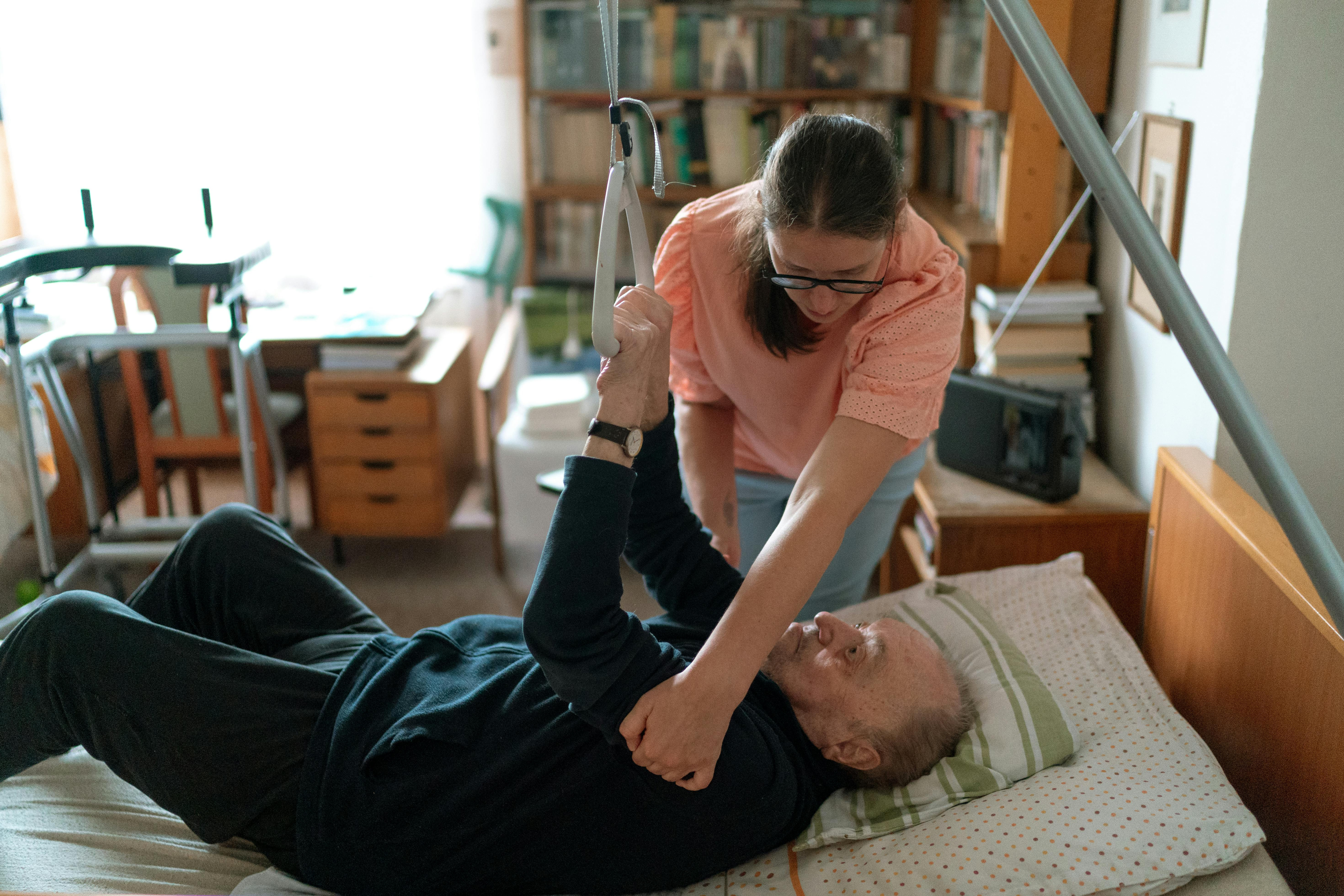 Home support  helps to maintain dignity, security and a habitual living environment even when daily operations require additional support. The service is suitab
