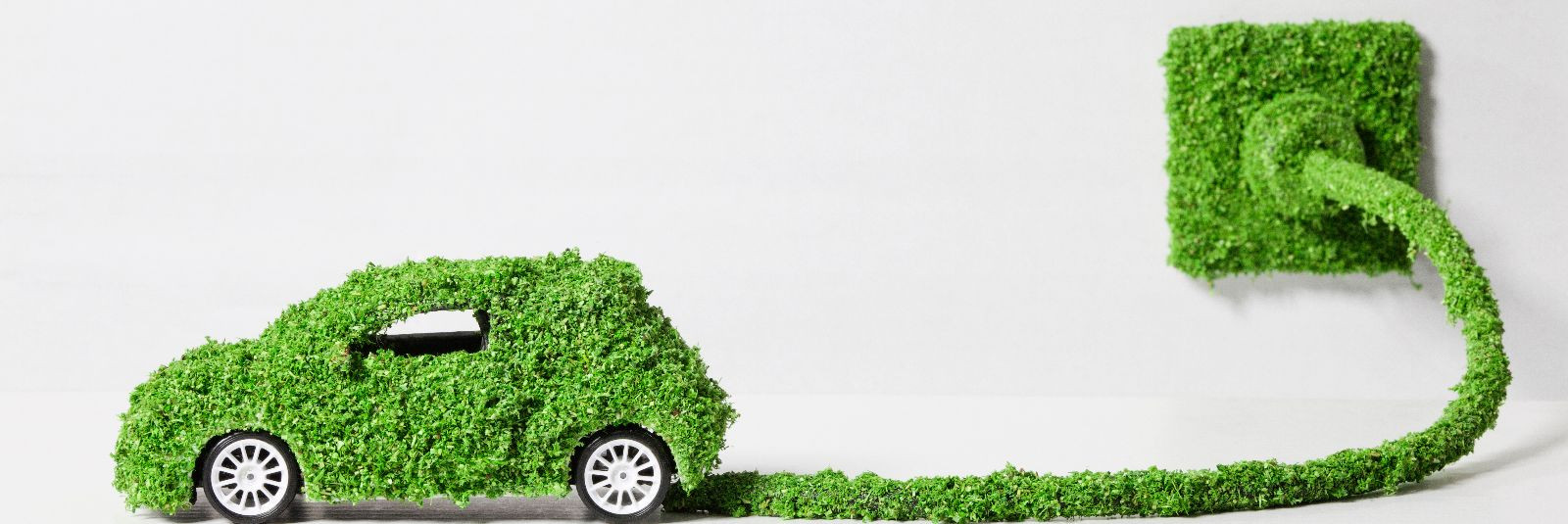 The popularity of hybrid vehicles has recently increased significantly, thanks to growing environmental awareness and the promotion of green energy. Many compan