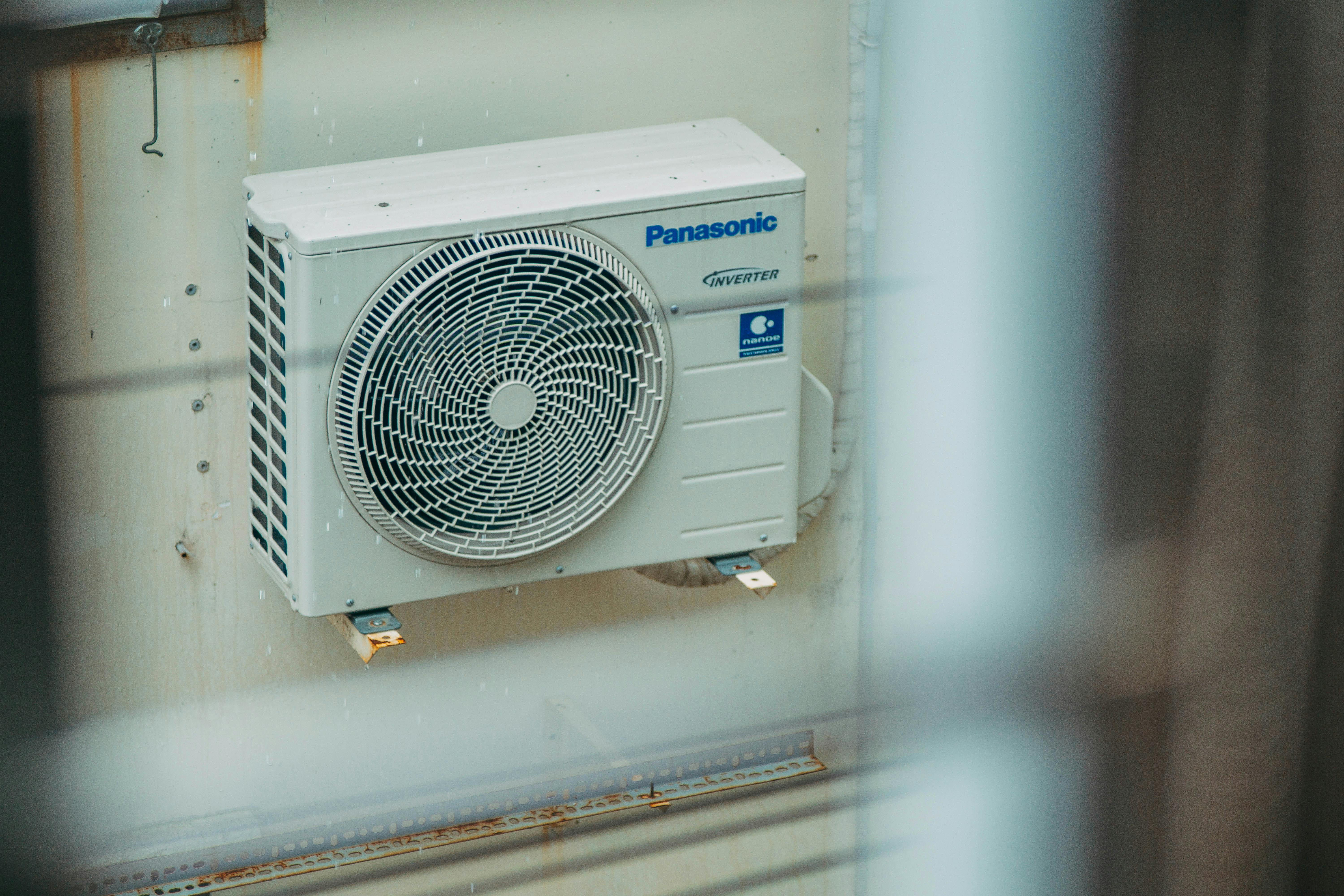 Inverter solution  is based on modern  inverter technology , which automatically adjusts the power of the device according to real load requirements. Variable p
