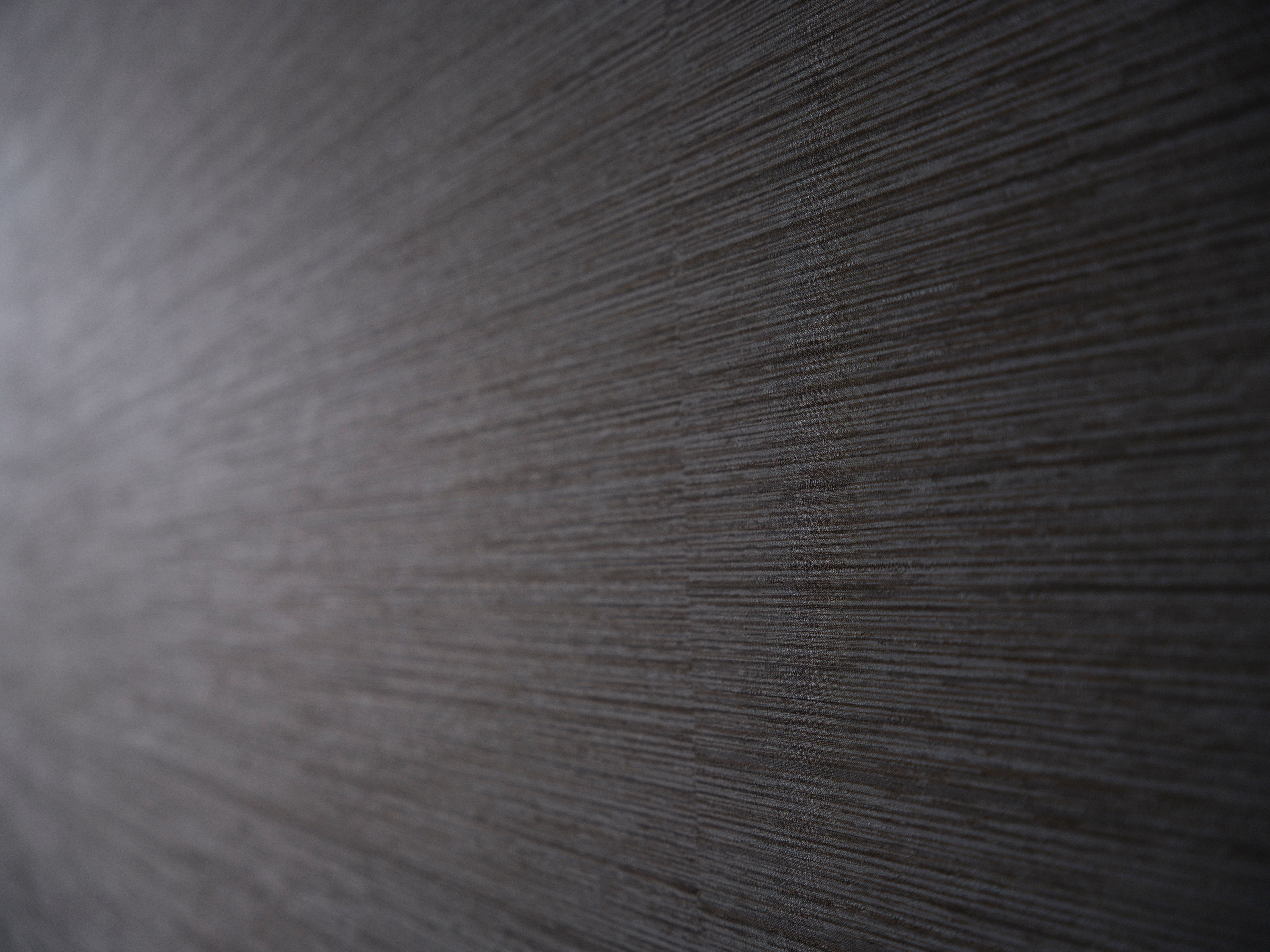 Tapets are one of the most effective ways to give space character, depth and a complete look. Well-selected   wall coverings  not only serves aesthetic purpose,