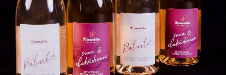 Tere tulemast Kanarbiku Veinitallu - maagilisse kohta, kus Eestimaa maitseid kombineeritakse kunstipäraselt veinideks! Kui olete valmis sukelduma rikkaliku mait