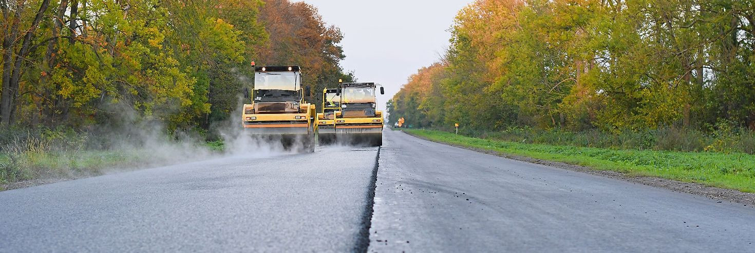 Kui soovid, et Sinu asfalteerimisprojekt oleks vastupidav ja turvaline, on aluste ettevalmistamine üks olulisemaid aspekte. Korralikult ettevalmistatud alus tag
