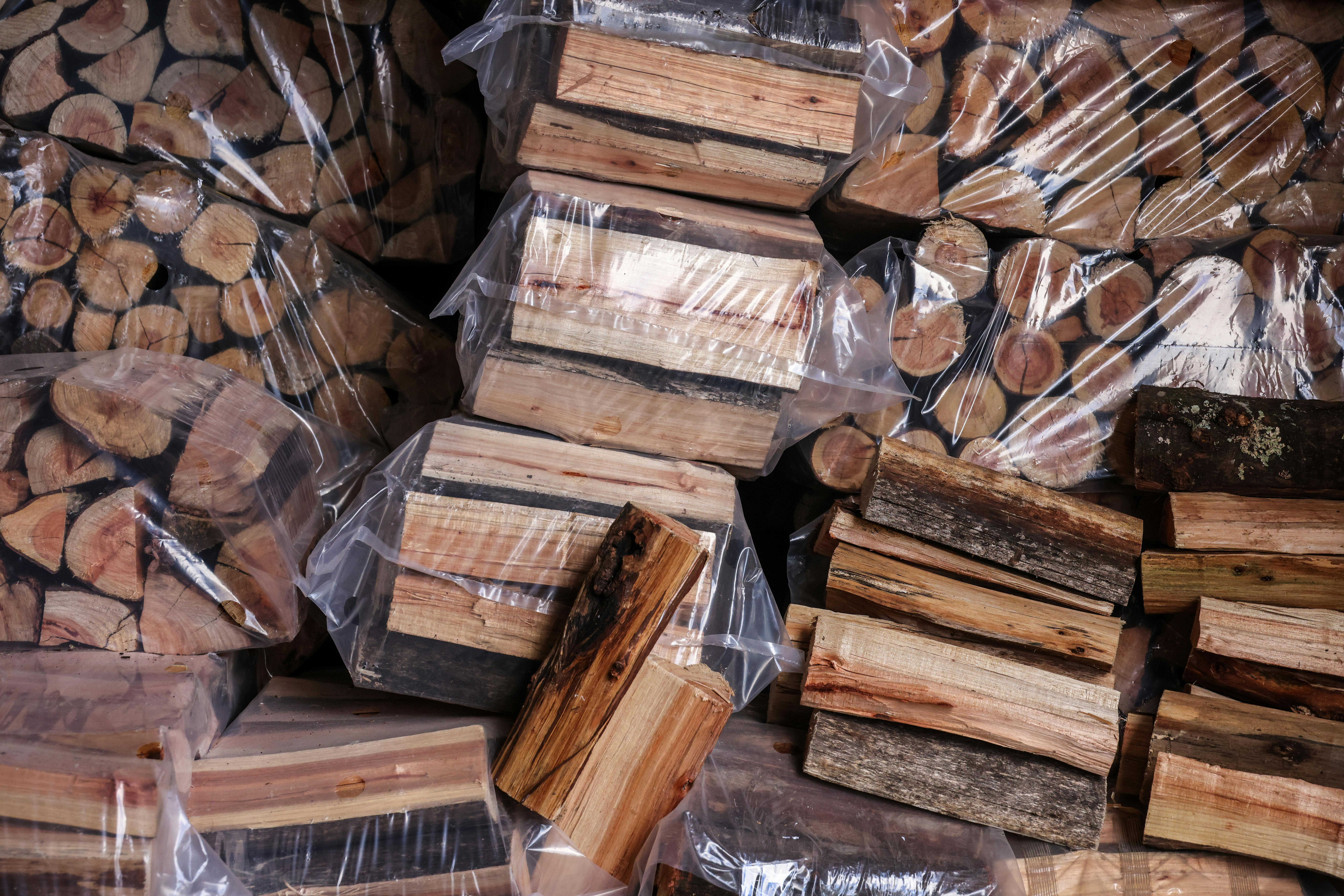 Kvaliteetsed  küttepuud  on kindel ja praktiline valik koduseks kütmiseks, kui eesmärk on saavutada mõnus soojus, usaldusväärne põlemine ja lihtne kasutus. Erin