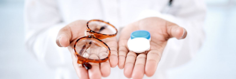 Läätsed või prillid? Kuidas valida õige nägemisparandusvahend?