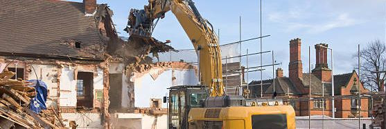 Vanade hoonete ja konstruktsioonide lammutamine on oluline osa ehitusvaldkonnast. See protsess võimaldab vabaneda amortiseerunud või ohtlikest struktuuridest ni