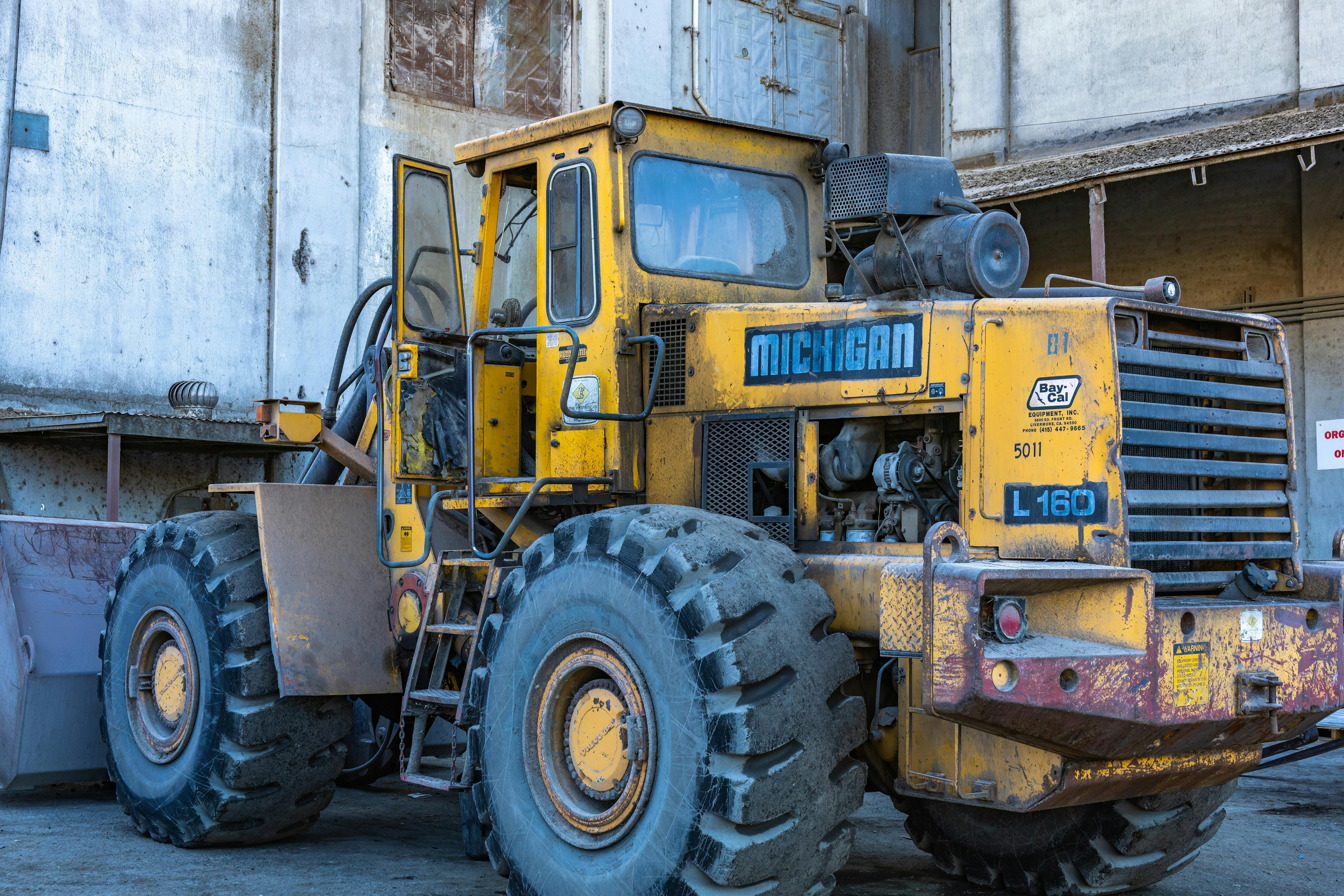 Maintenance   of the charger is a sure way to ensure that the machine remains operational, works smoothly and serves its owner with a maximum working life. Regu