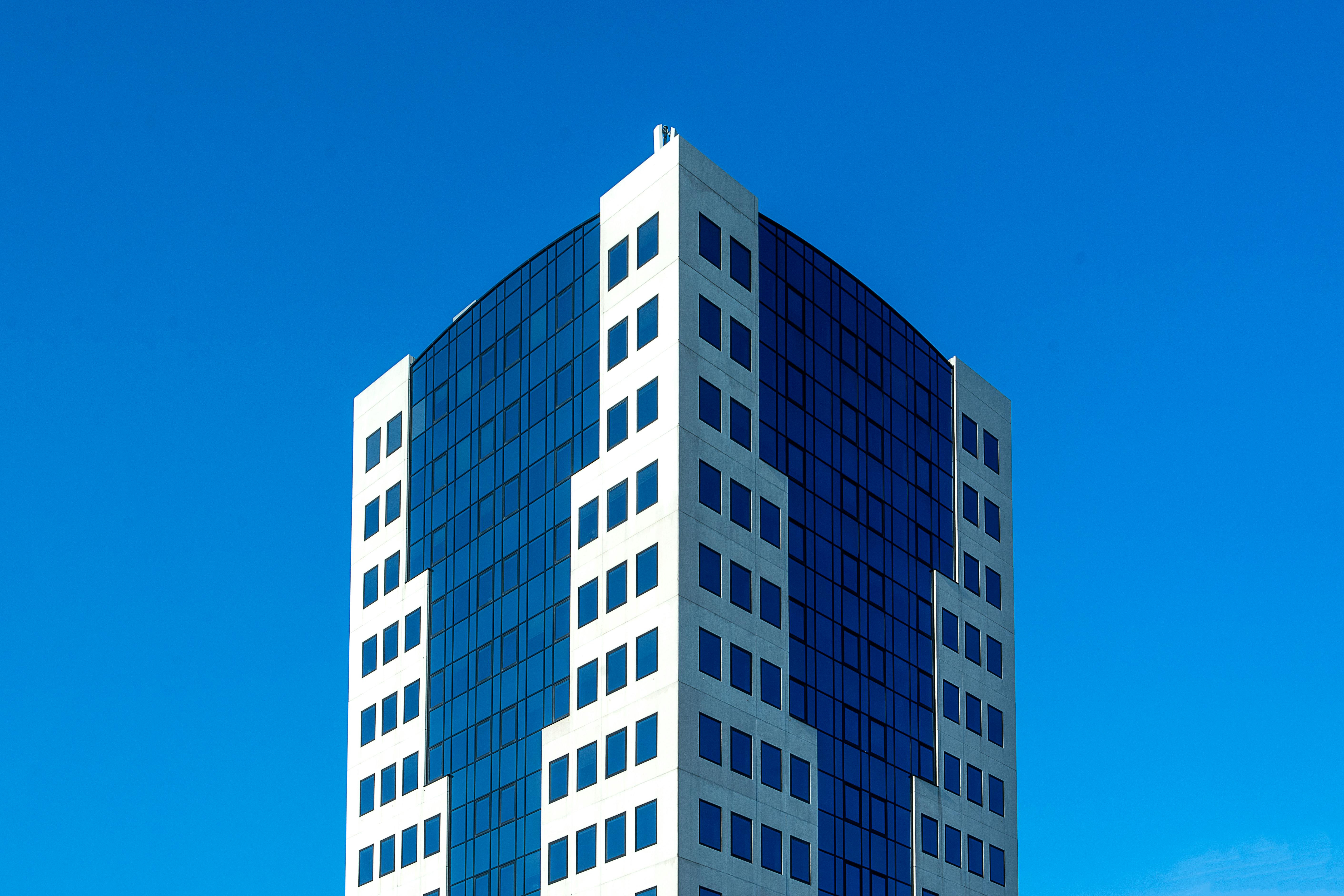 Professional commercial real estate management that keeps the building running   A well-organised  commercial real estate management   is the basis of a functio