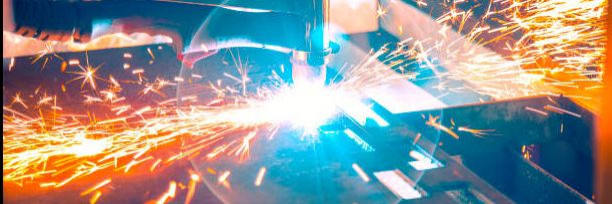 Plasmalõikus on tehnoloogia, mis võimaldab lõigata metallmaterjale kõrgtemperatuurse plasmakaare abil. See on üks efektiivsemaid viise, kuidas lõigata erineva p