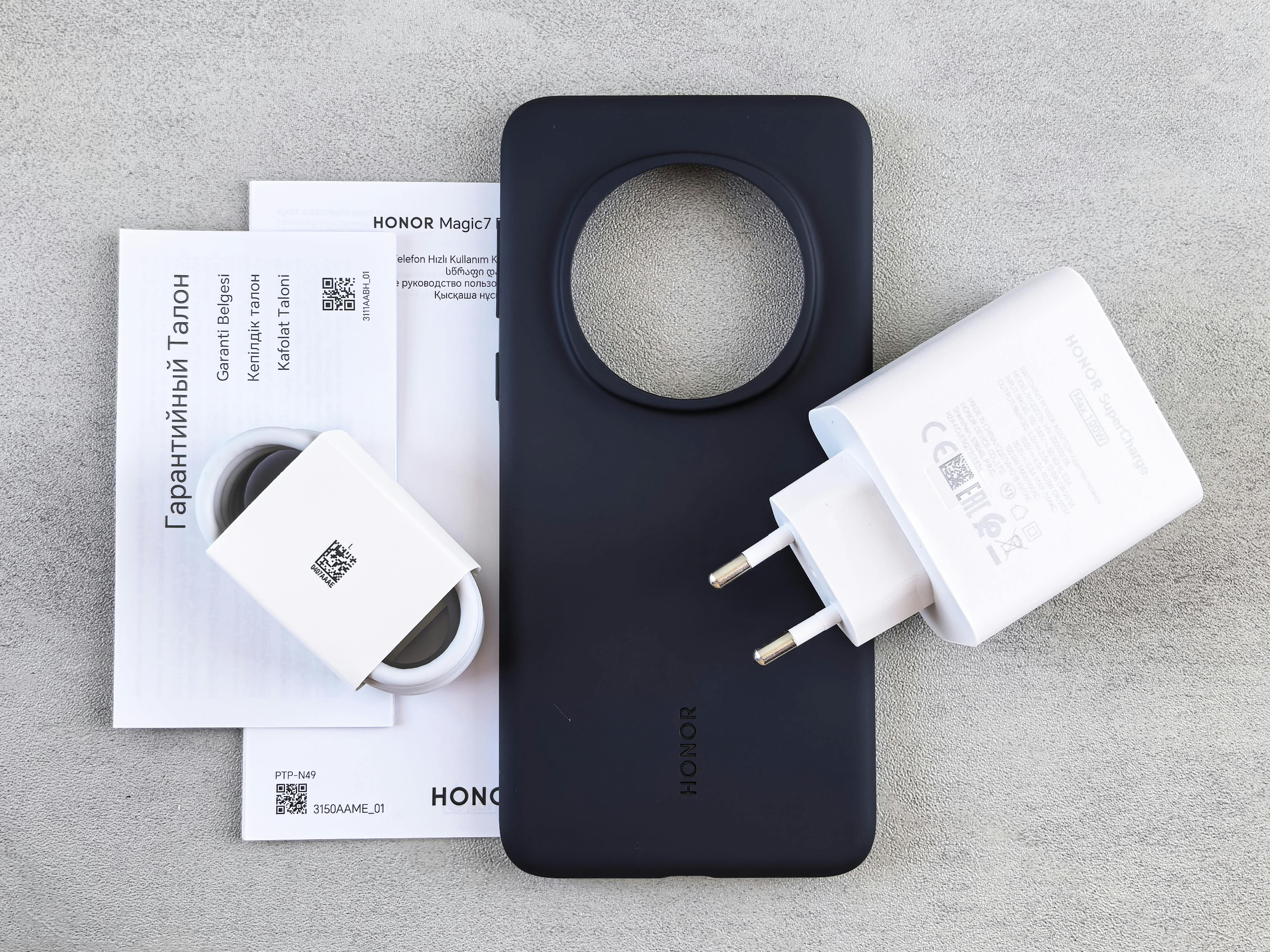 A good choice of mobile devices makes the daily use of the phone considerably more convenient, safe and efficient. If the purpose is to keep the device in good 