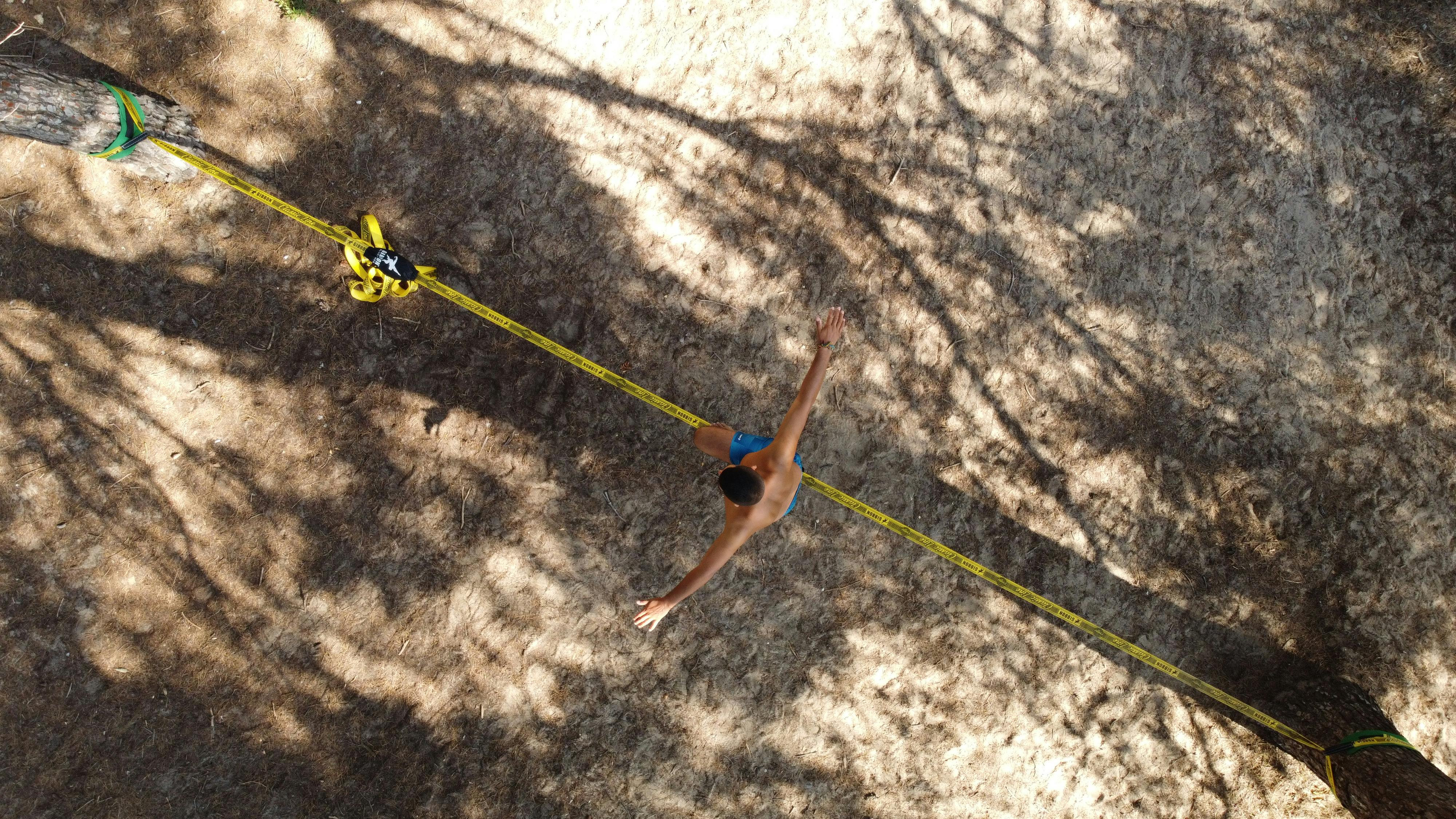 Movement solutions  combine the game, training and community lessons into a single entity. The selection includes slackline equipment, balancing tools, low lane