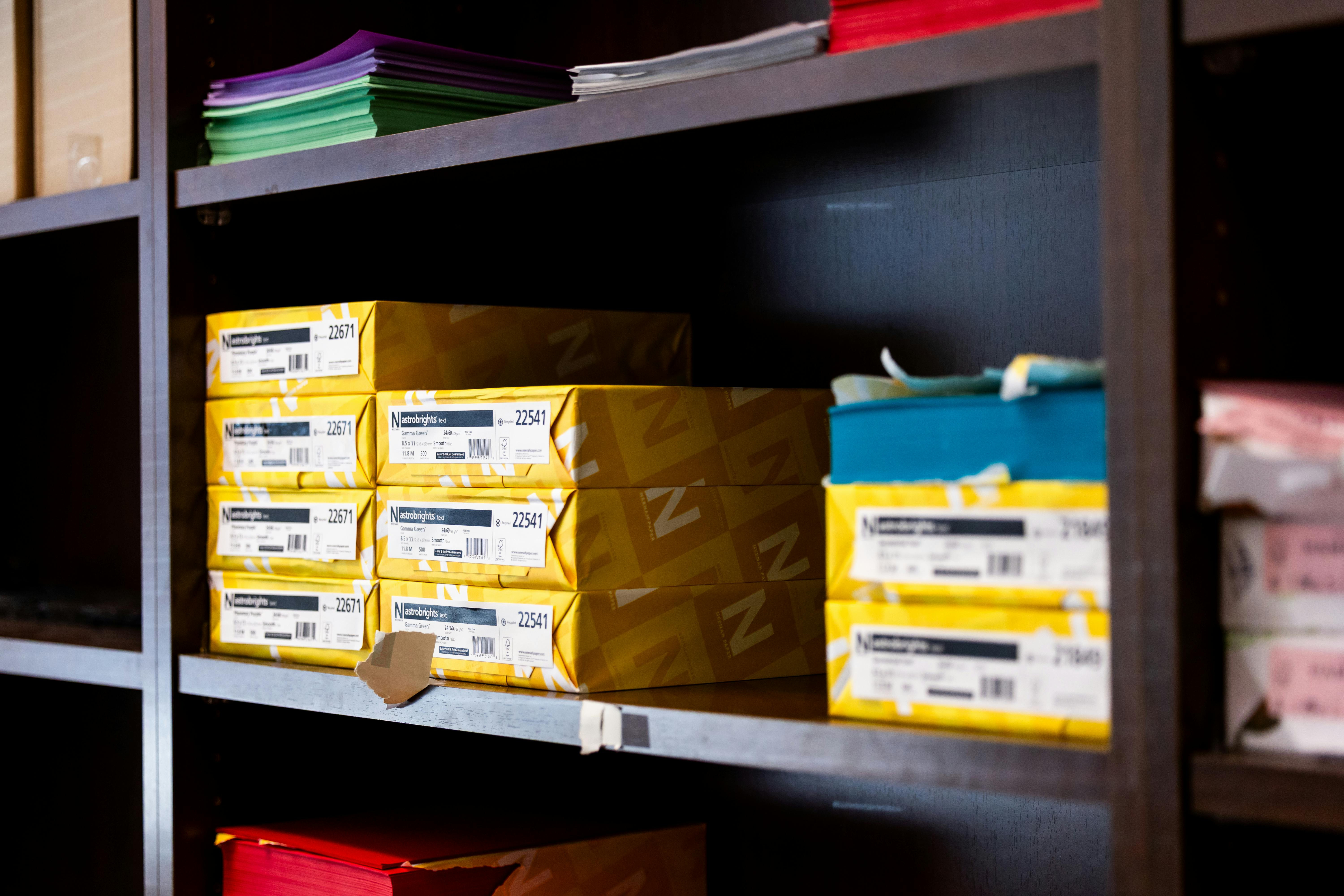 Organized office starts with the right accessories.  Confirm trade  offers companies a convenient and reliable opportunity to get everything they need from one 