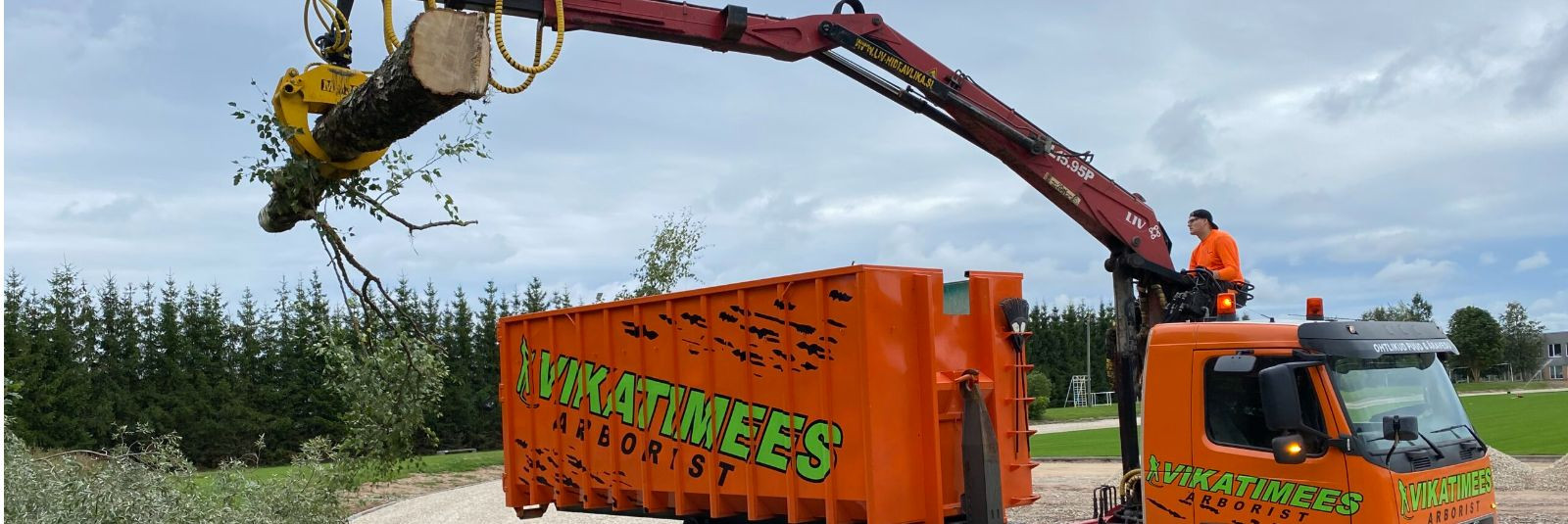 Ohtlike puude langetamine, kändude freesimine ja hekilõikus ...