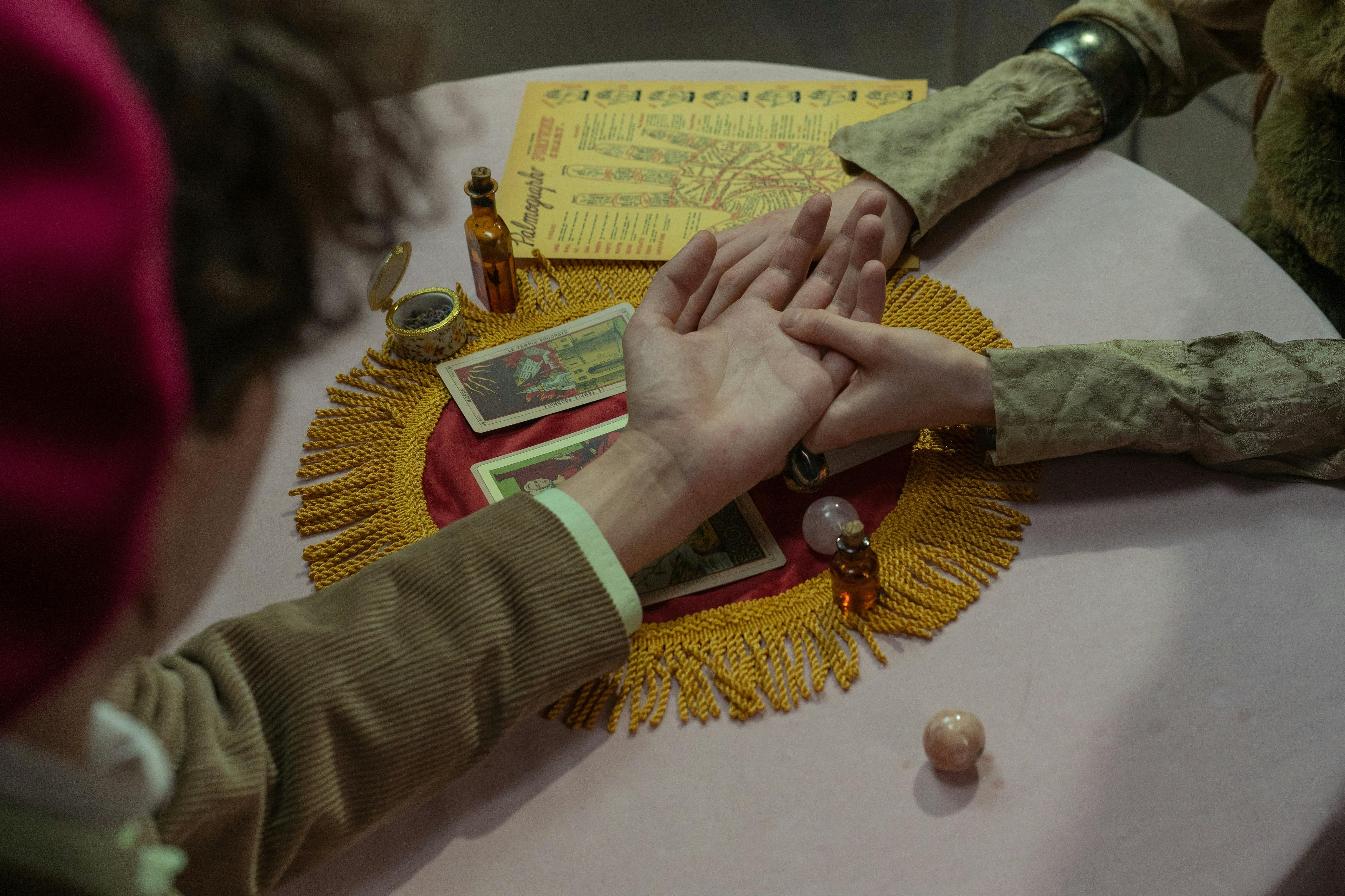 Find clarity and step-by-step certainty in a personal visual session    < Personal counselling  combines sensitive intuitive work and practical life planning