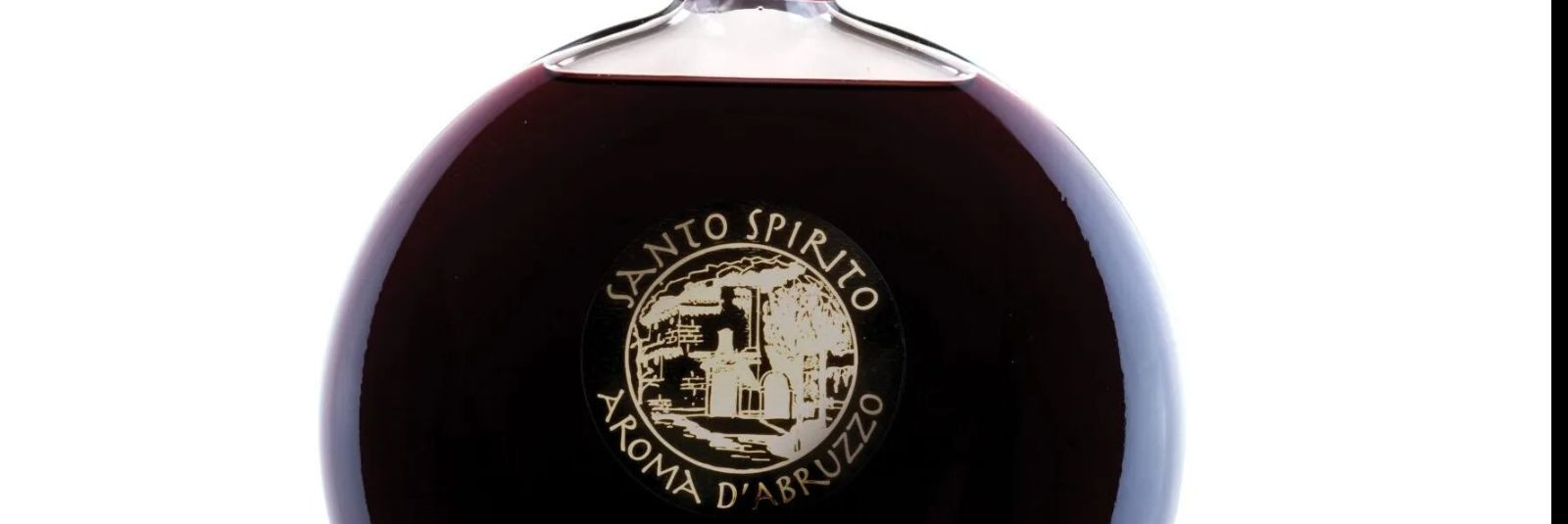 Ratafia on klassikaline Itaalia liköör, mis on valmistatud punasest veinist ja hapukirssidest. See jook on tuntud kogu Itaalias ja eriti Abruzzo piirkonnas, kus