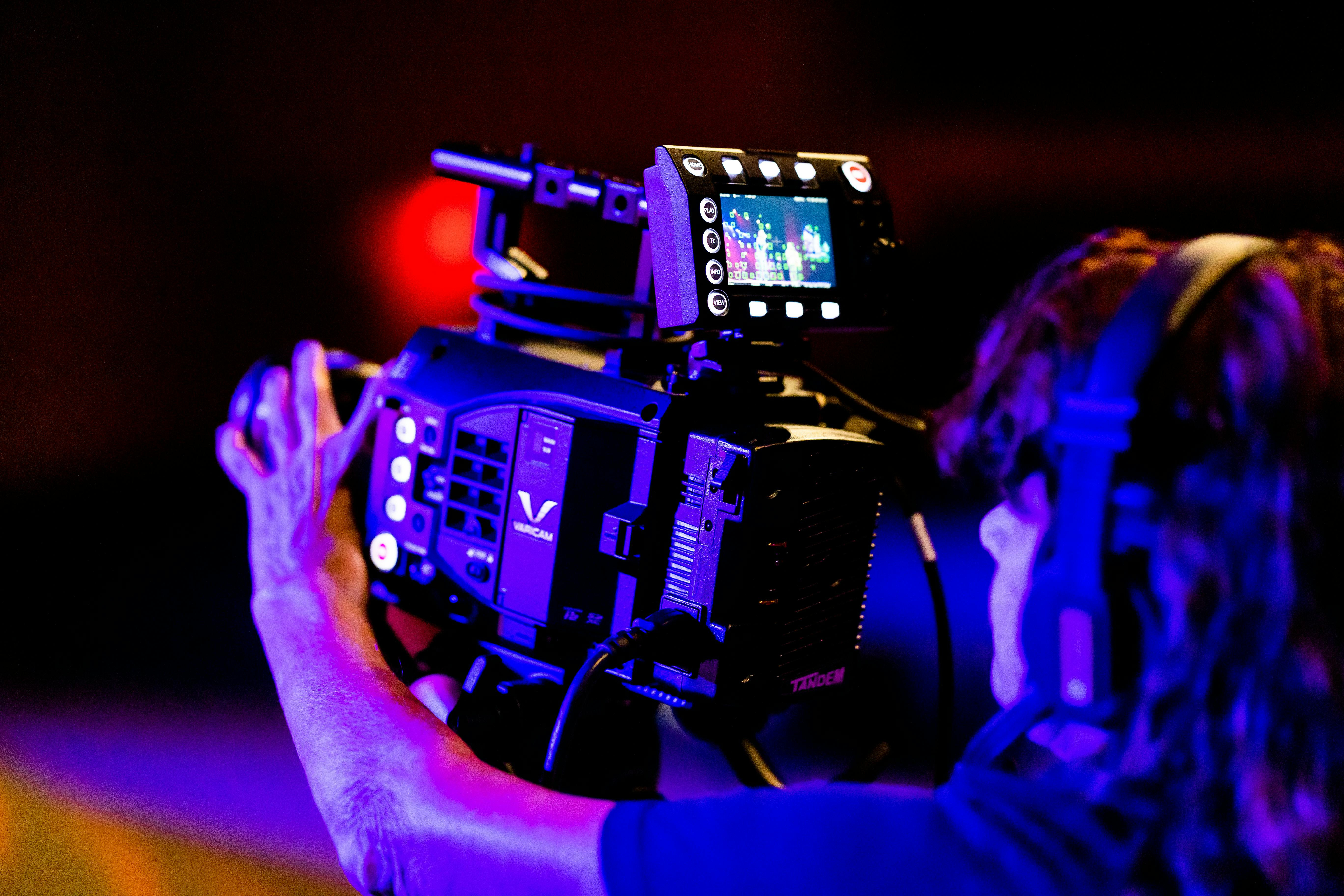 The storage service   is a solution that helps to turn the idea into a high-quality video – in a thoughtful, technically secure and professional way. A well-org