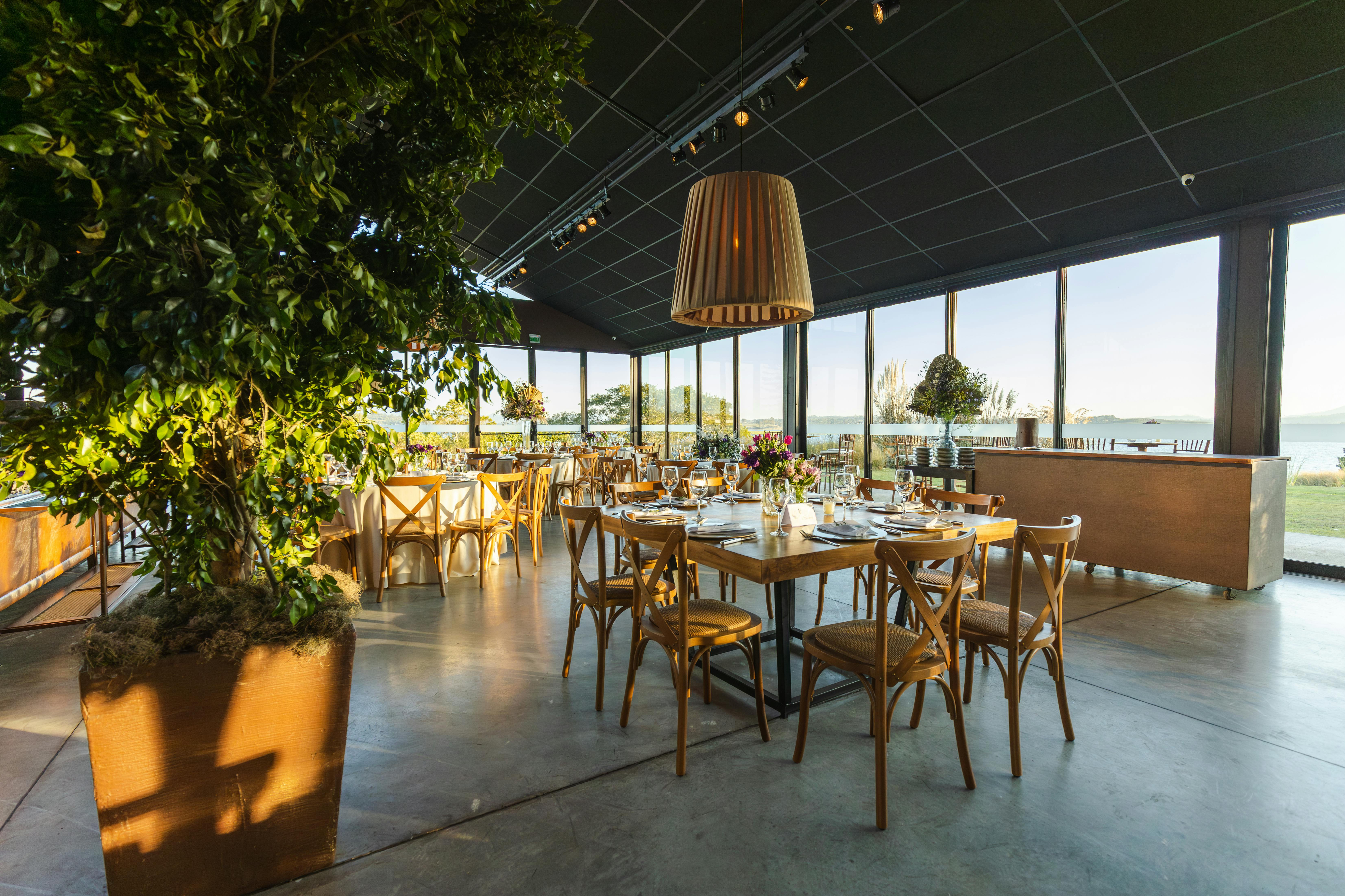 Rannaresto rent  offers a cosy and inspiring seashore for those looking for a careless and professional solution for both business meetings and private parties.