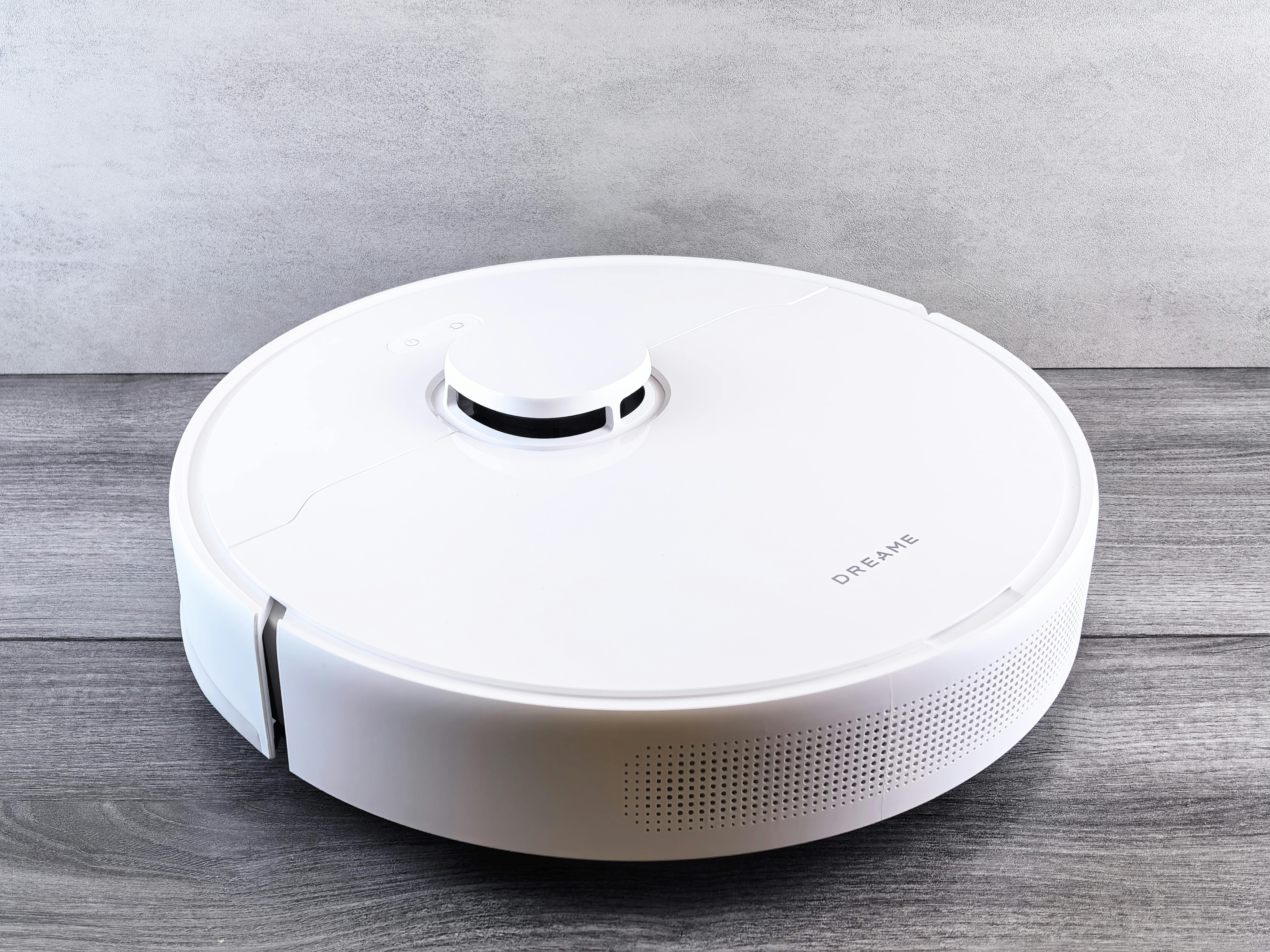 Robot vacuum cleaners  have made daily floor care faster, more comfortable and significantly less time consuming. If you want to keep your home or workplaces in