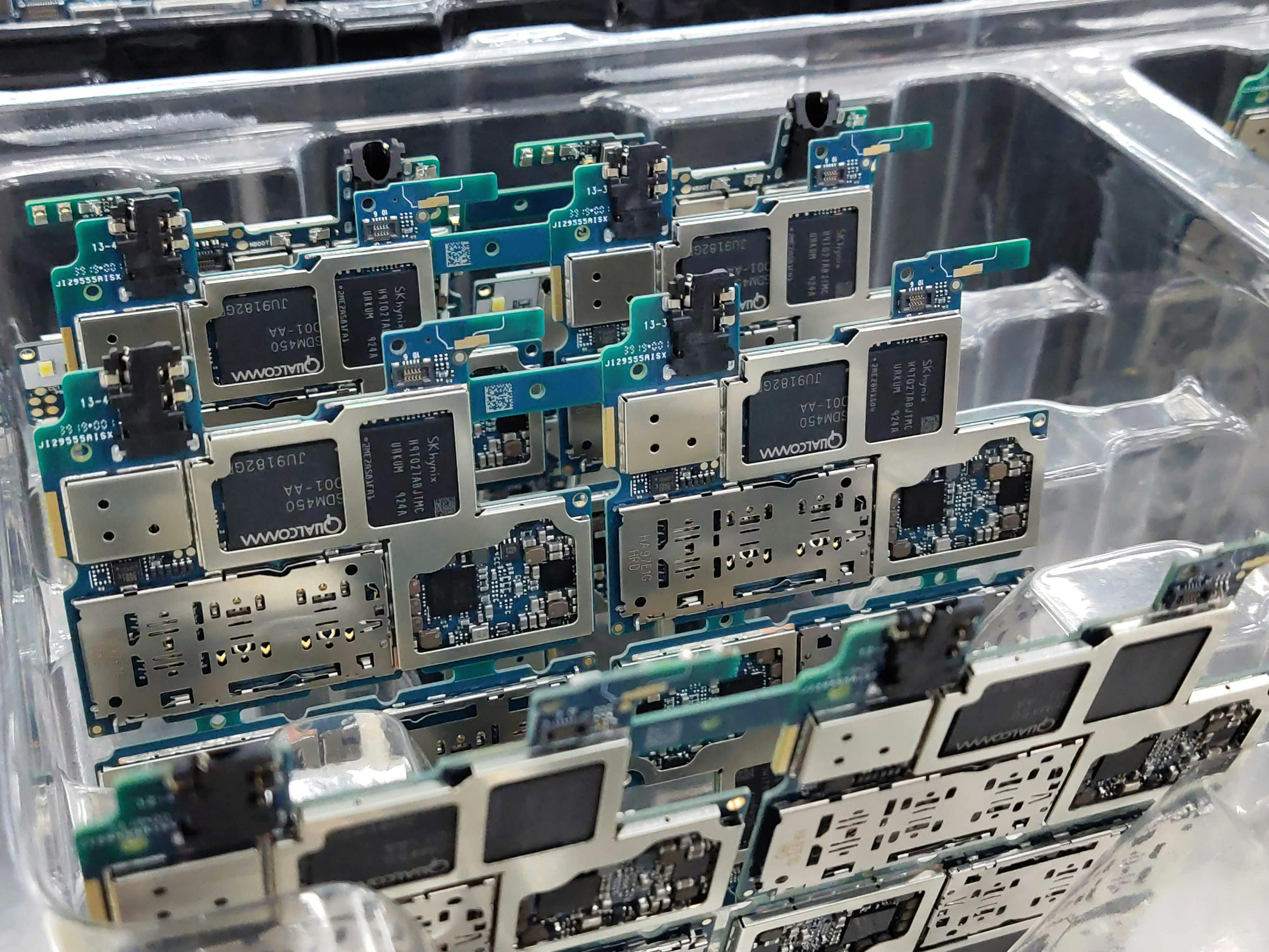 Series production  is an effective solution for a company wishing to place an electronic or complete product on the market with a certain quality, stable supply