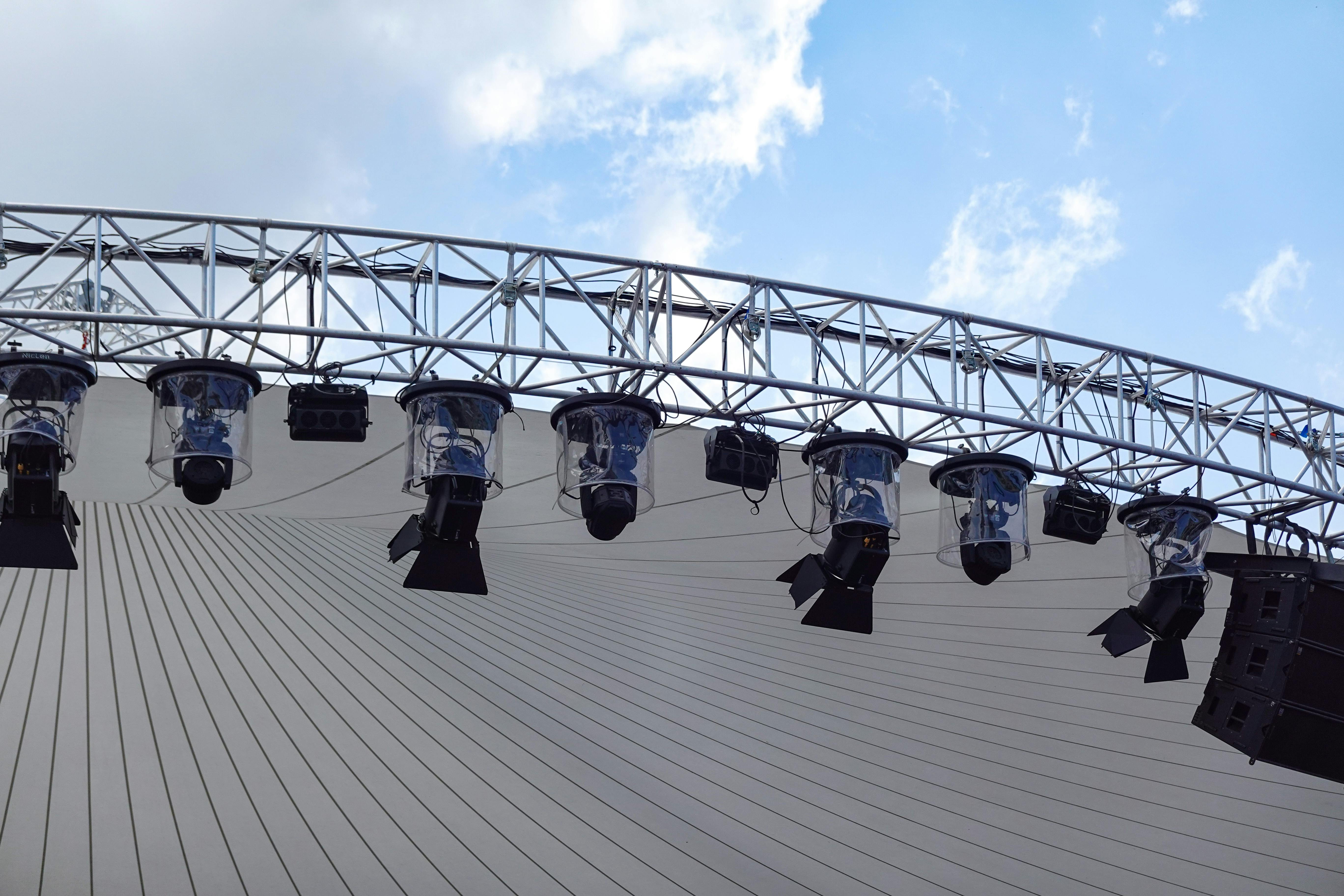 Organic lava and rigging creates a solid foundation for the event ...