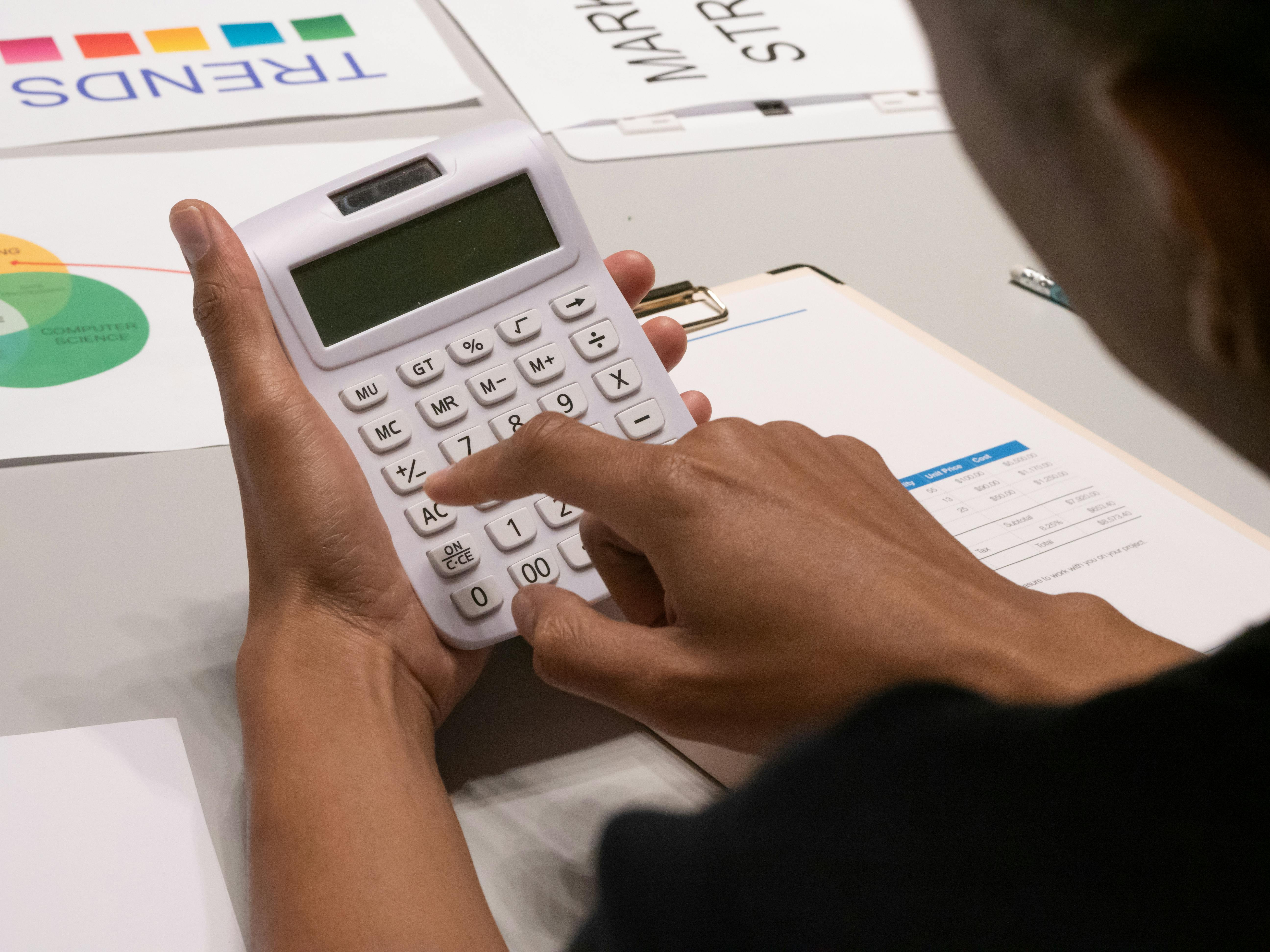 Startup’s advice  helps to create a strong financial base for both the start-up and the investor who wants to make decisions on the basis of accurate data. When