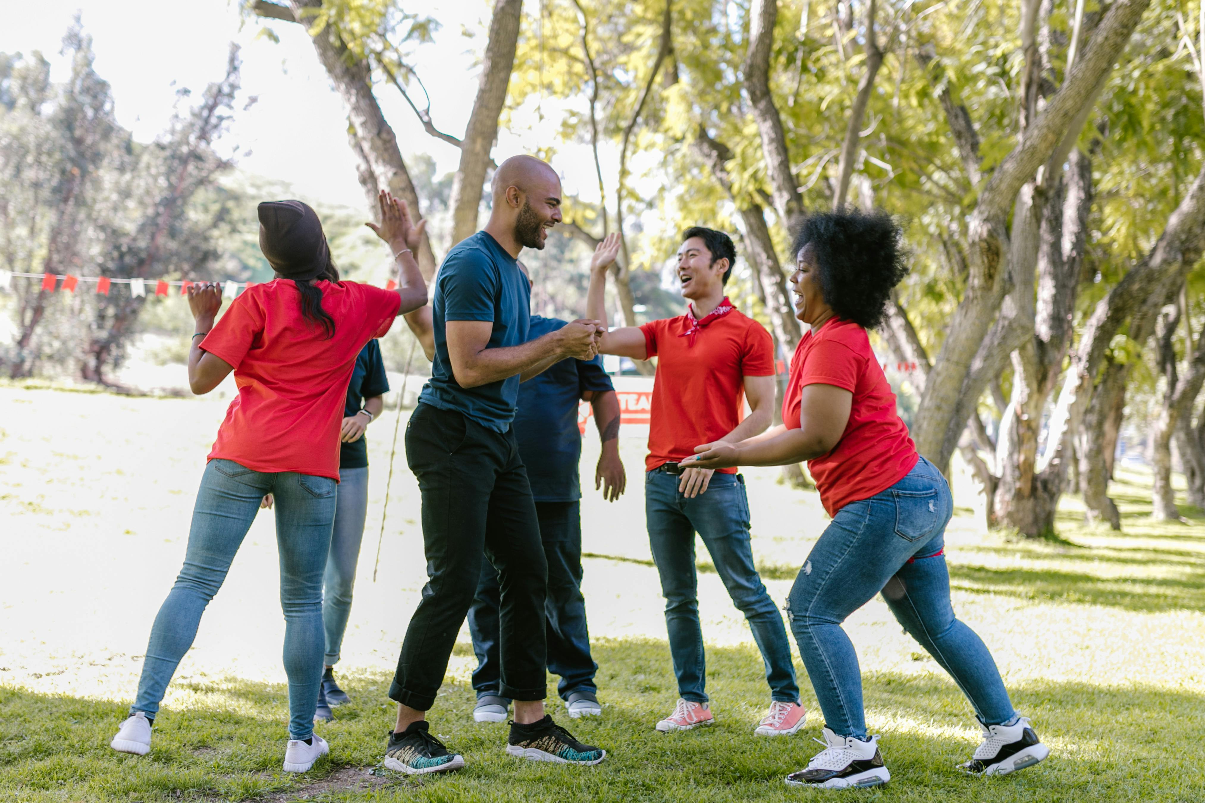 Supporting services  provide a solid basis for every successful event, a pleasant leisure and a smooth gathering. If the aim is to provide the guests with comfo