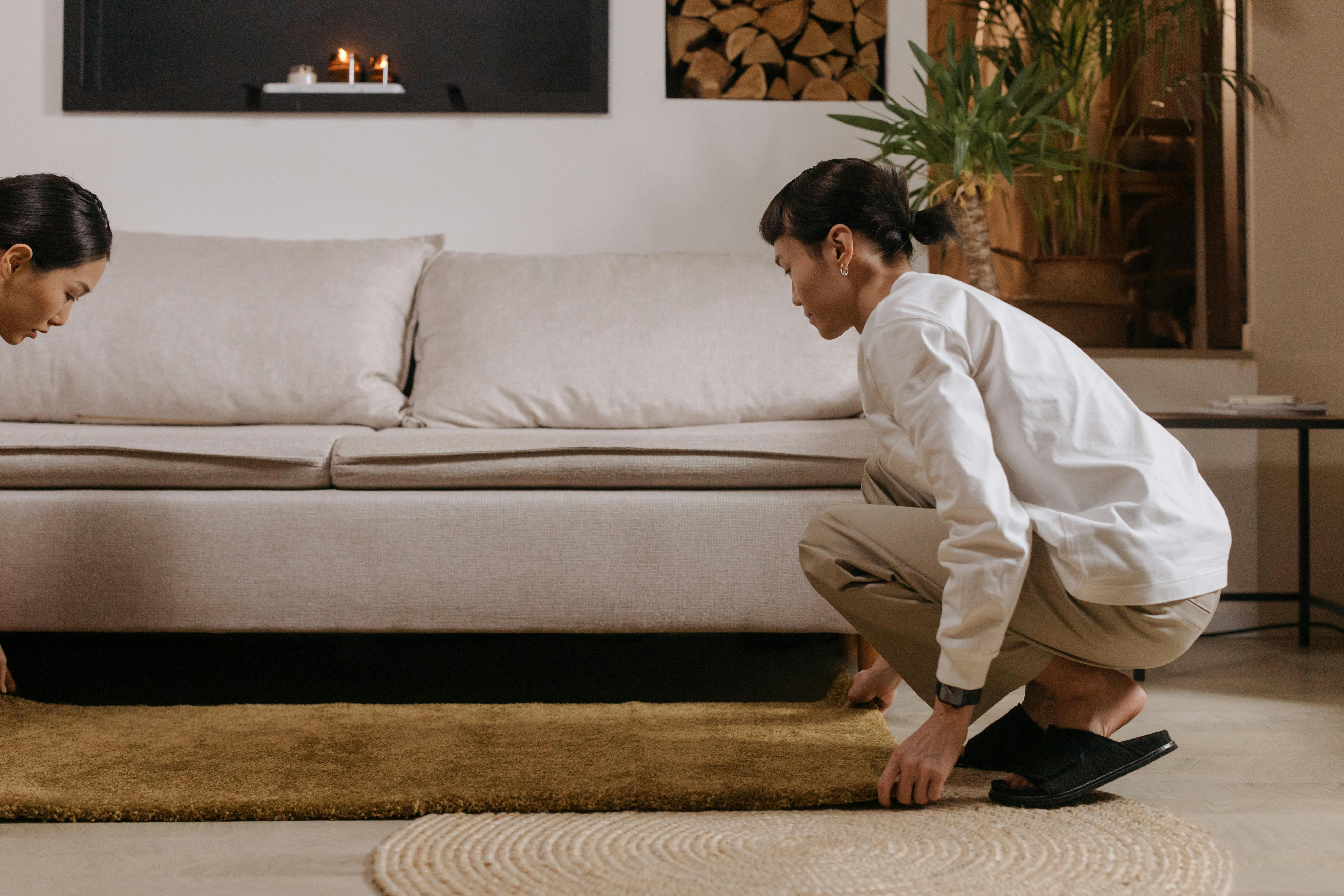 Home  Floor coverings of all rooms   create a complete look and directly affect both comfort and daily comfort. A well-selected solution helps to make the livin