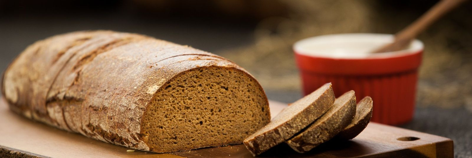 Eesti Leivatööstus on pühendunud tervisliku ja kvaliteetse leiva valmistamisele, mida saab kasutada tervisliku ja täisväärtusliku hommikusöögi alusena. Meie täi