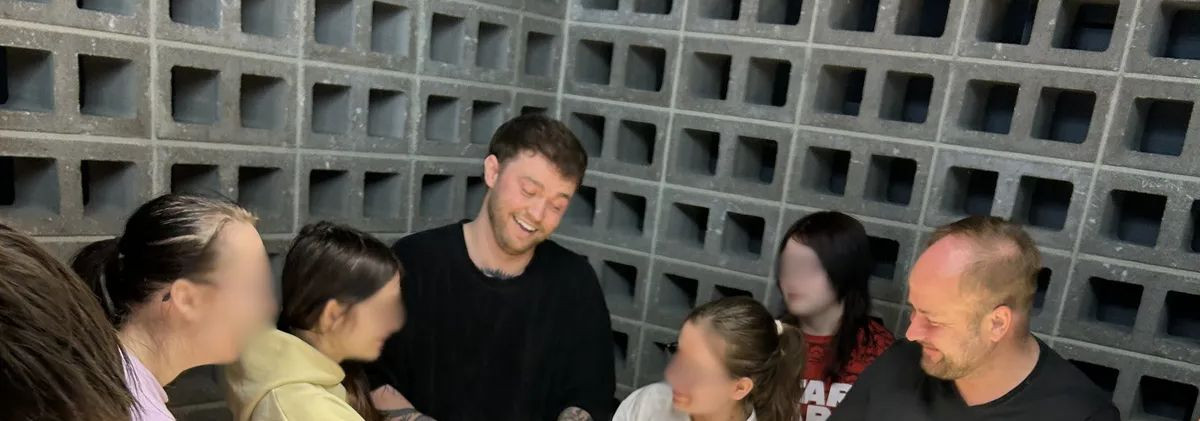 Tartu ülikooli Pärnu kolledži sotsiaaltöö ja rehabilitatsiooni üliõpilased korraldasid Tallinnas Food Studio köögis erilise ühisvaaritamise, kus tippkokk Orm Oj