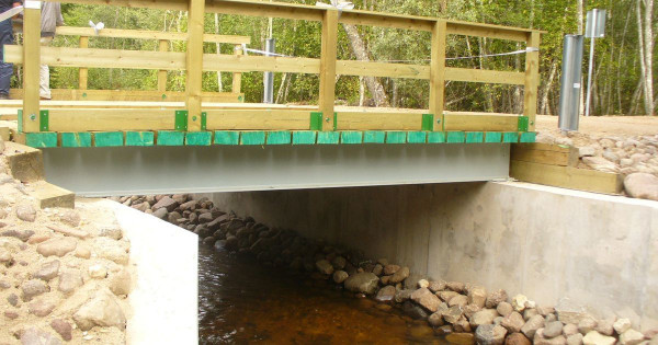 Uus sild üle Elva jõe pidas katsumustele vastu