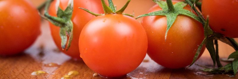 Värskete eestimaiste tomatite mahl