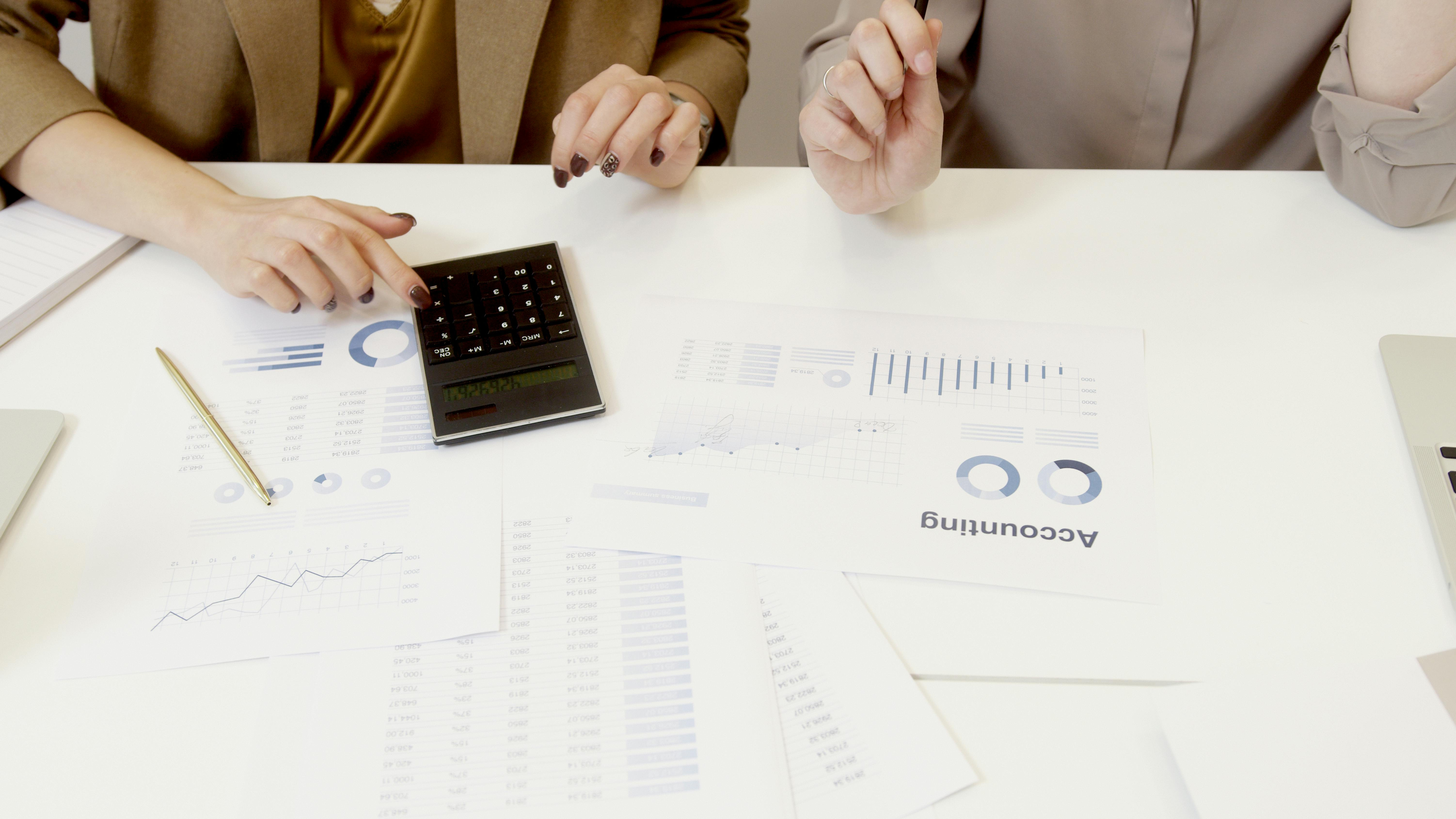 Wage accounting  is one of the most important support services for every company where accuracy, reliability and time savings count. A well-organised   Salary a