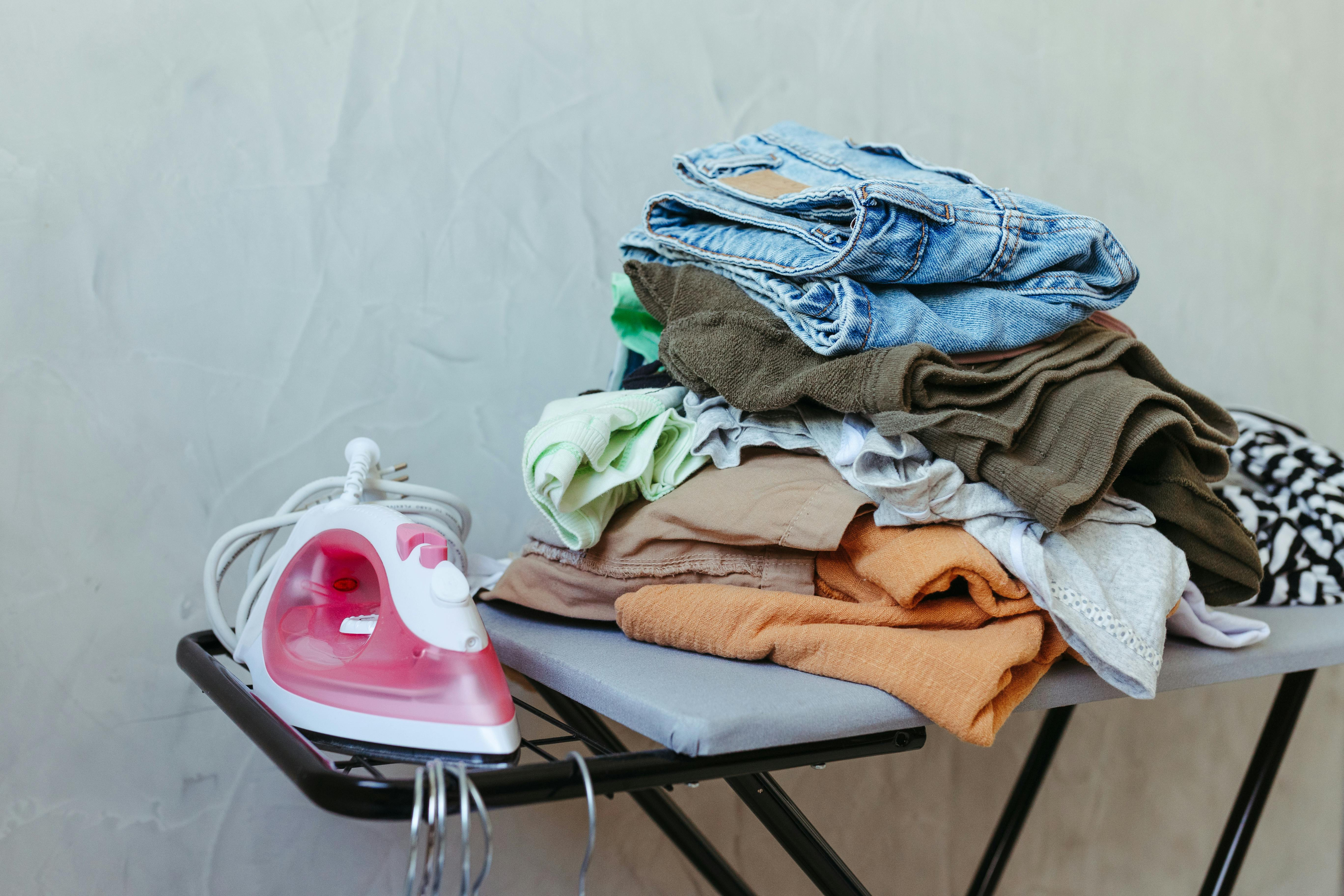 Mainly maintained  wash   creates a better first impression immediately. If the clothes are clean, fresh and perfectly   ironed  , they look representative and 