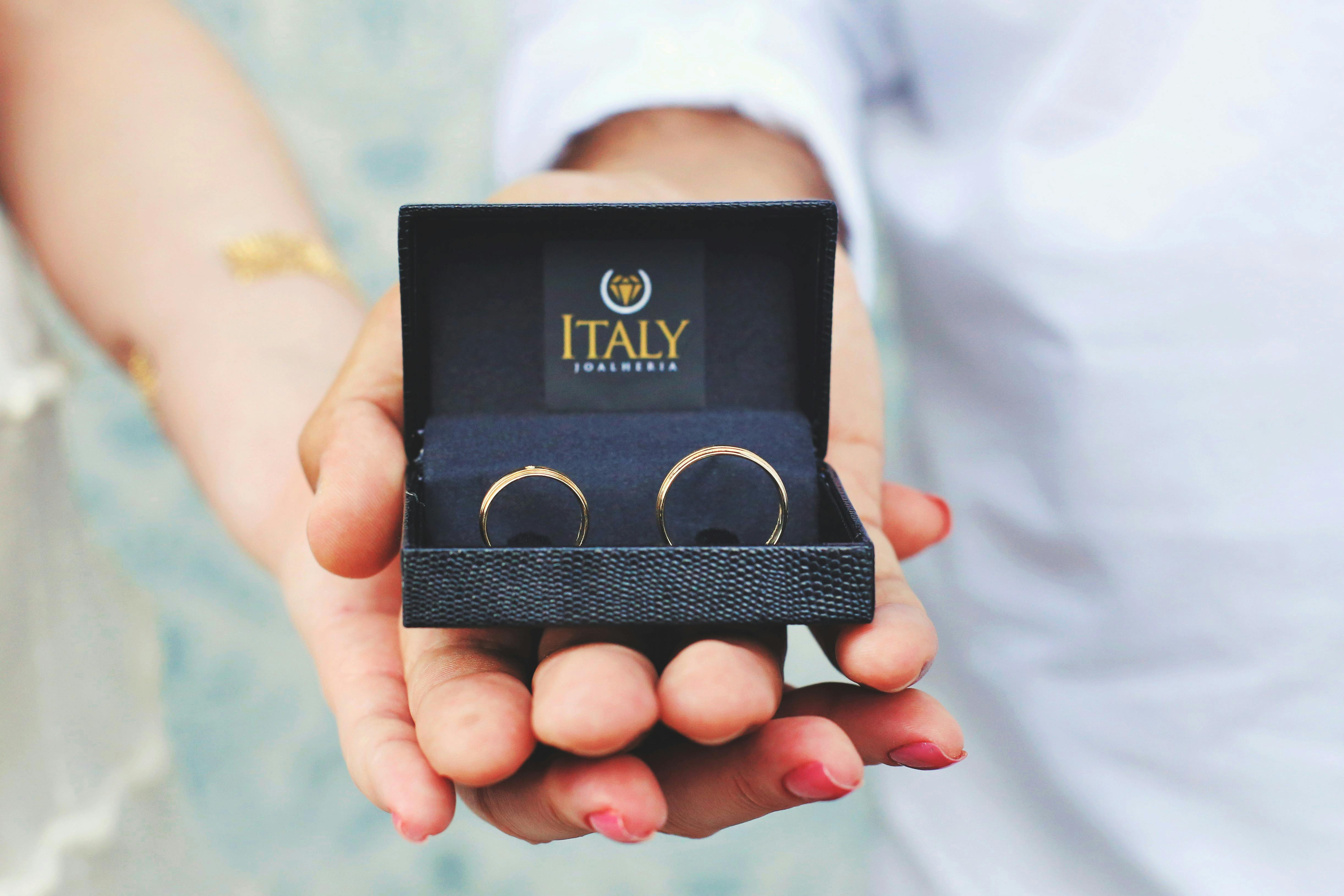 The wedding rings that tell your story The wedding rings mean ...