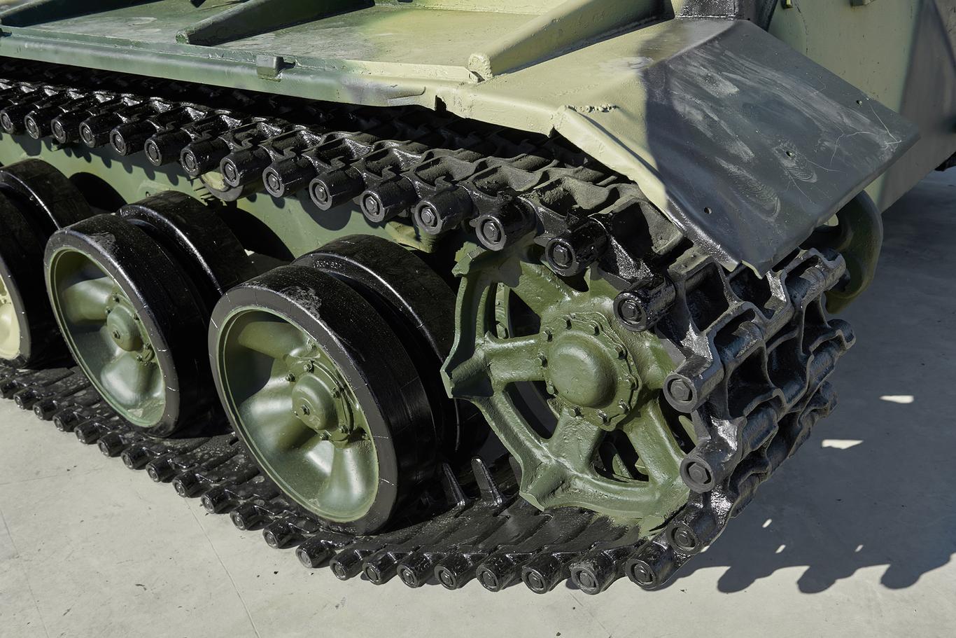 Täpsemalt on Tapal valmiv uus remondihall mõeldud jalaväesoomukite CV90 hoolduseks, mida on eesti kaitseväel 44 tükki. Pikemas perspektiivis saab olema remondih