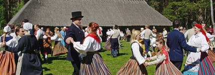 ESTONIAN HOLIDAYS AS Cultural journeys