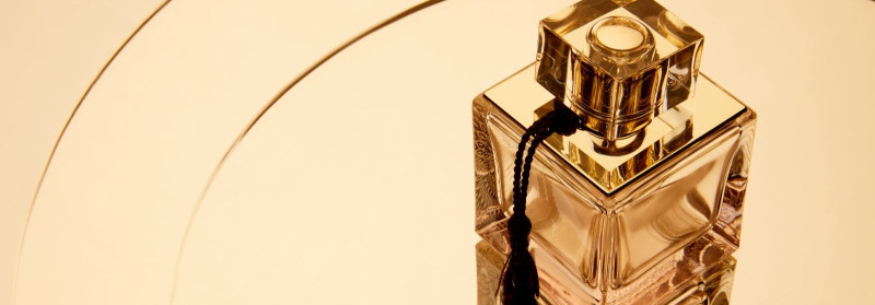 AROMAT OÜ Luksuslikud parfüümid ja kehahooldustooted
